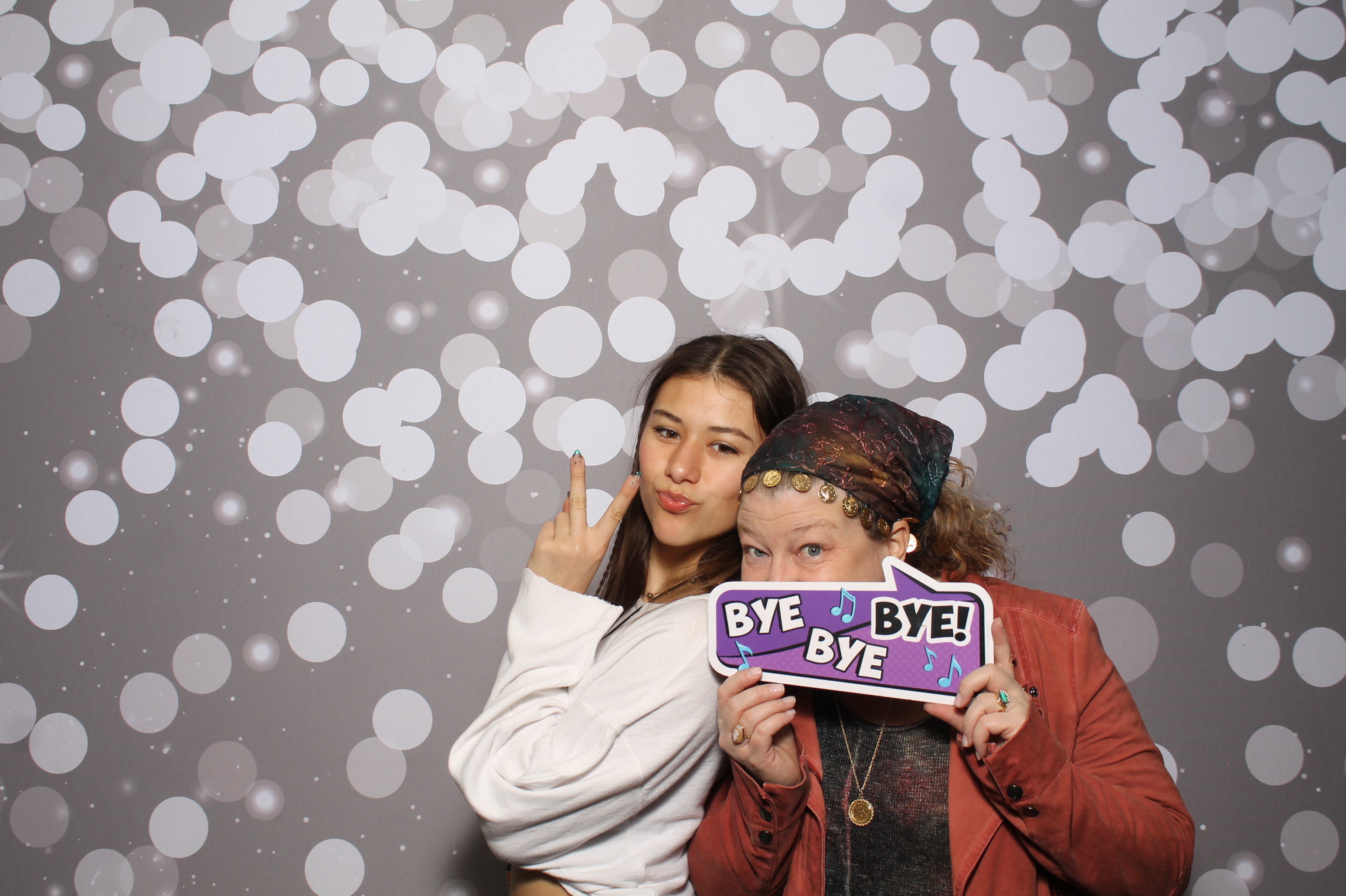 Sycamore Odd Couples Ball | View more photos from the event at gallery.photoboothcincy.com/u/PhotoBoothCincy/Sycamore-Odd-Couples-Ball