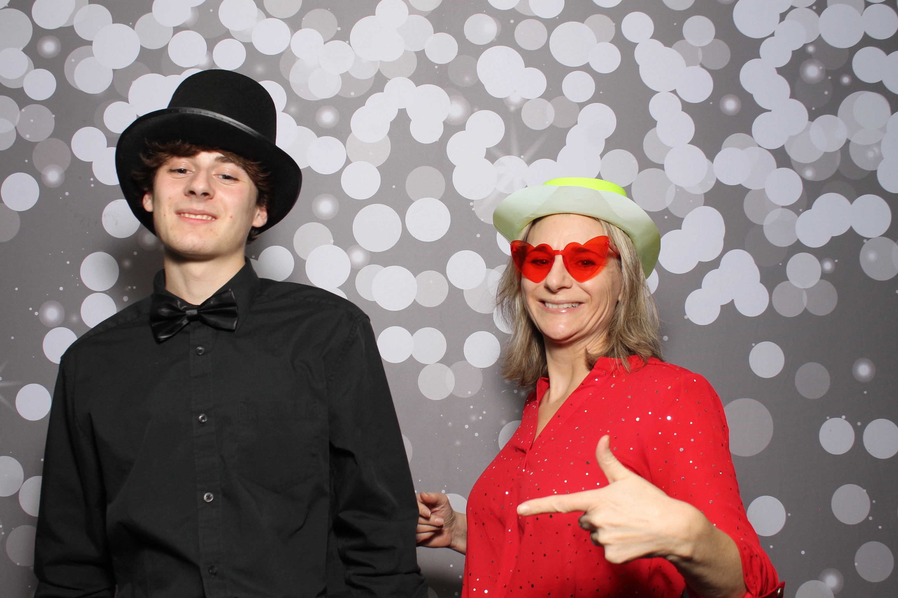 Sycamore Odd Couples Ball | View more photos from the event at gallery.photoboothcincy.com/u/PhotoBoothCincy/Sycamore-Odd-Couples-Ball