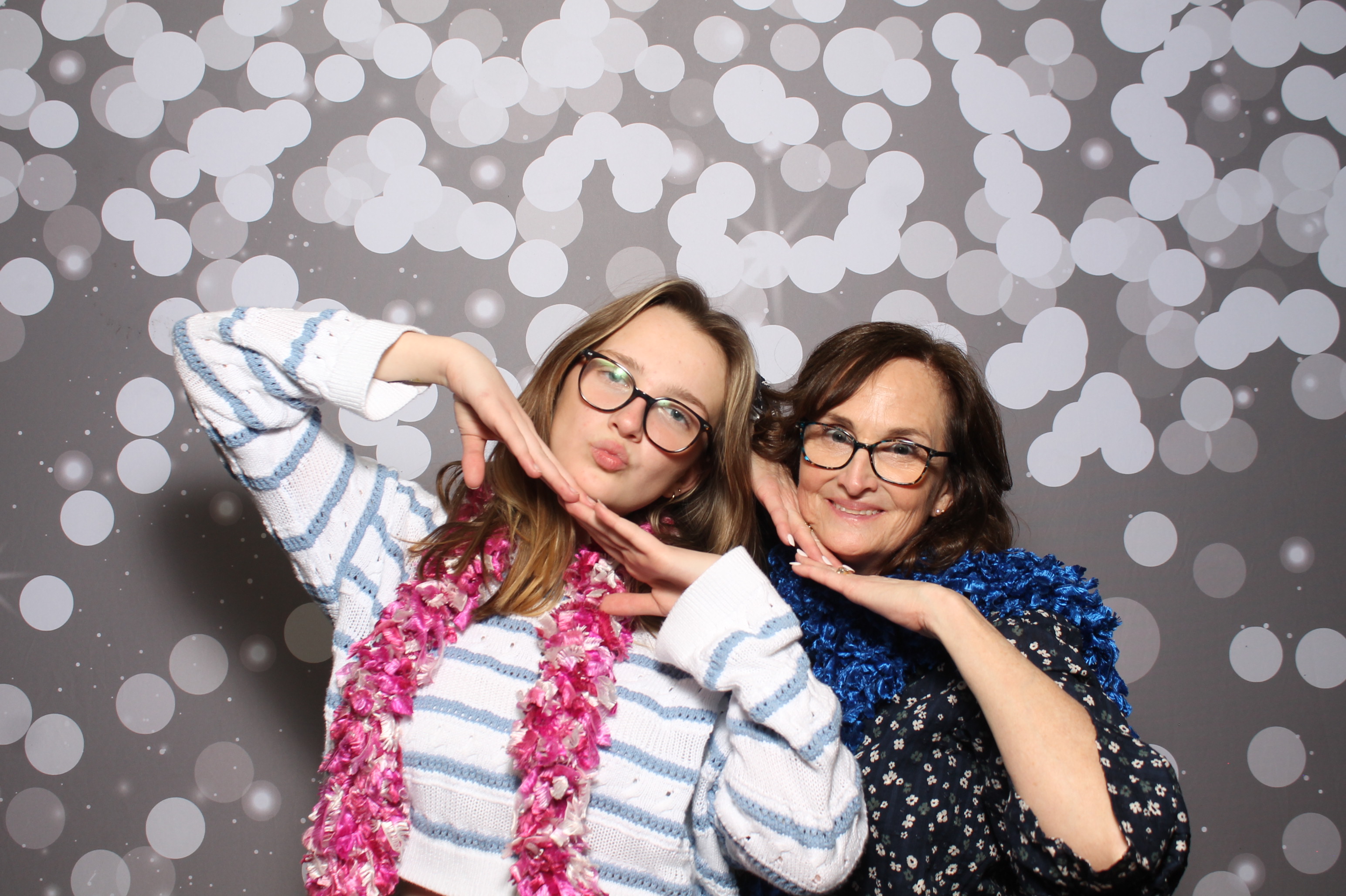 Sycamore Odd Couples Ball | View more photos from the event at gallery.photoboothcincy.com/u/PhotoBoothCincy/Sycamore-Odd-Couples-Ball