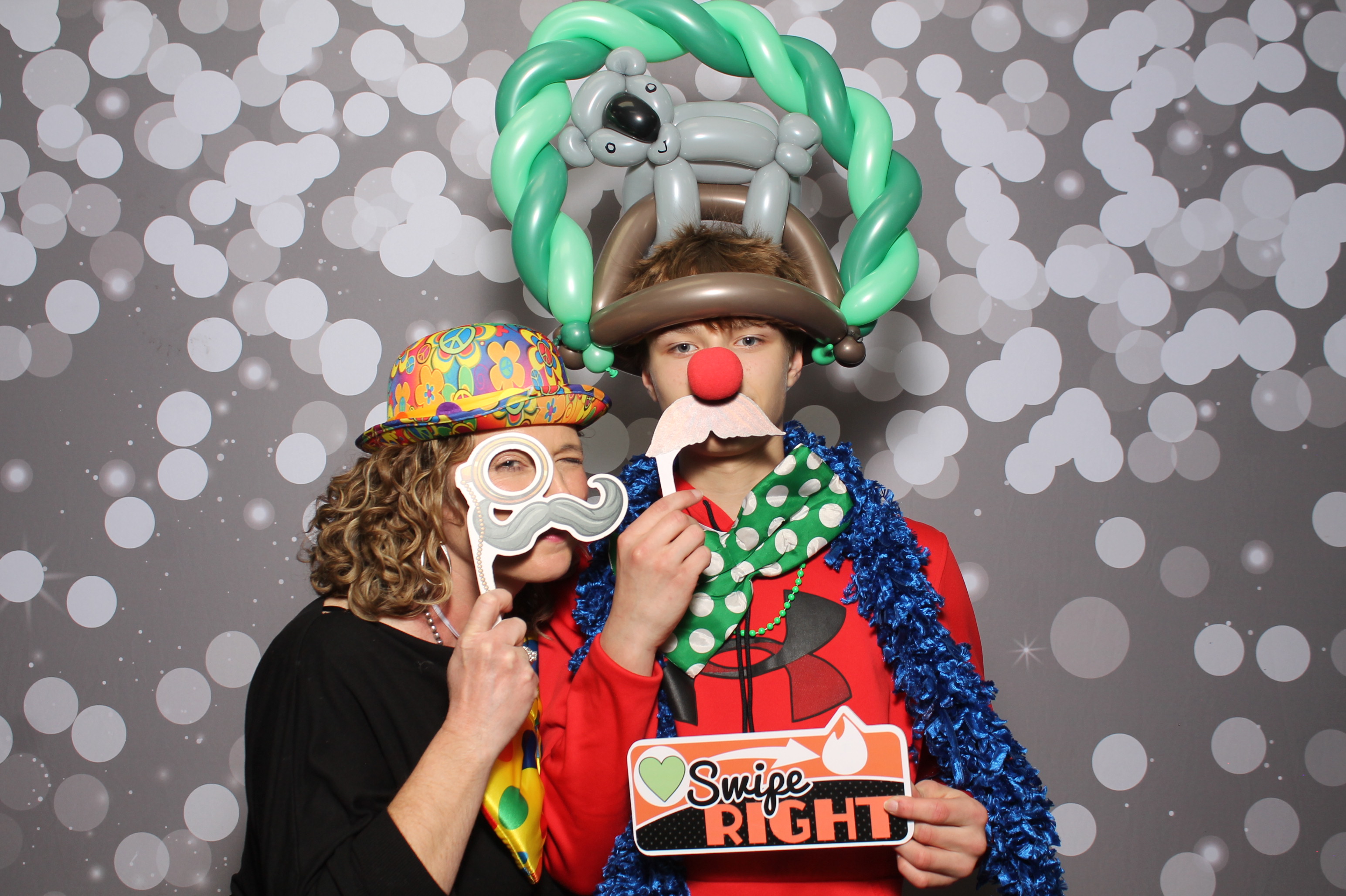 Sycamore Odd Couples Ball | View more photos from the event at gallery.photoboothcincy.com/u/PhotoBoothCincy/Sycamore-Odd-Couples-Ball