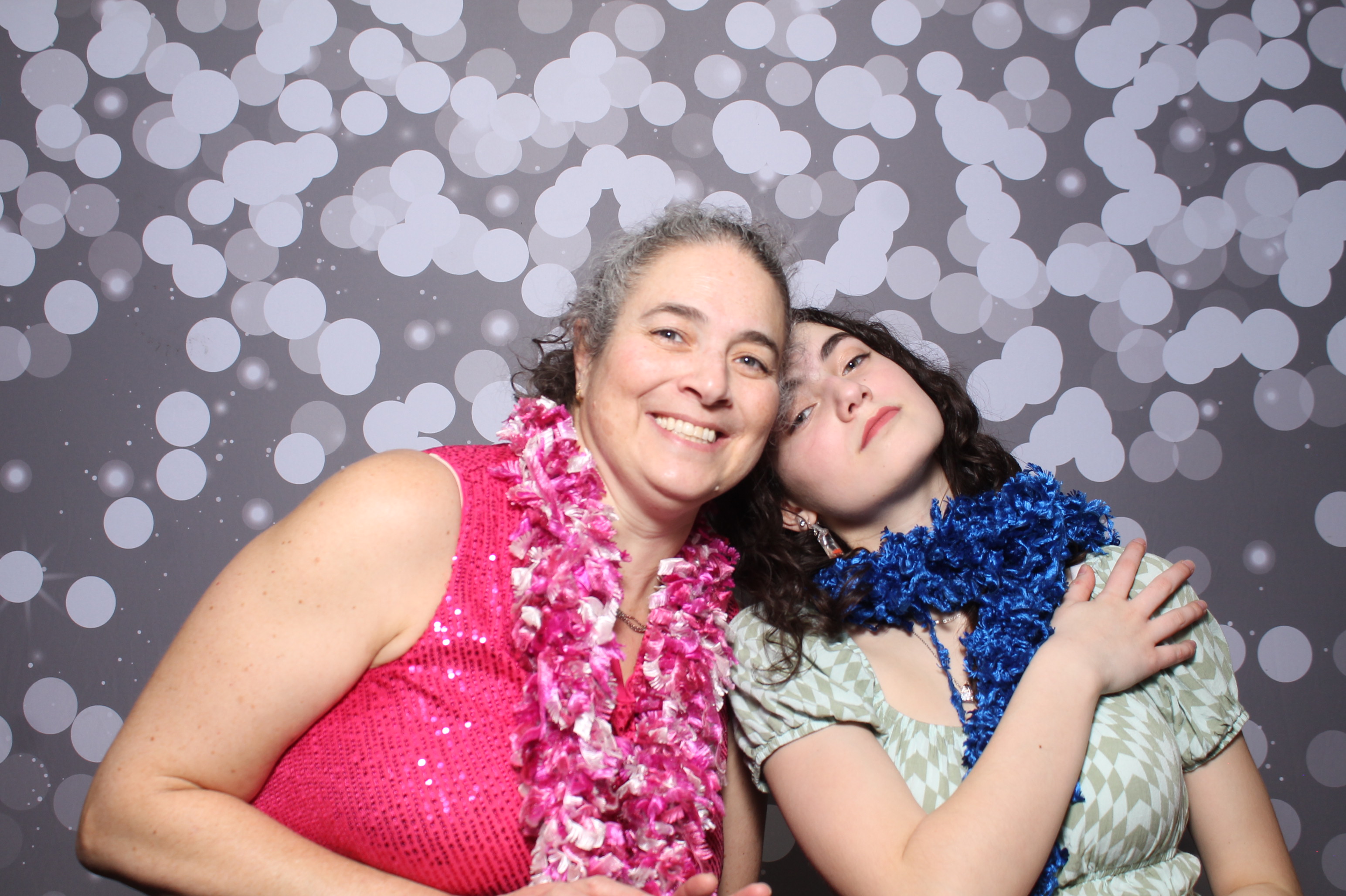 Sycamore Odd Couples Ball | View more photos from the event at gallery.photoboothcincy.com/u/PhotoBoothCincy/Sycamore-Odd-Couples-Ball