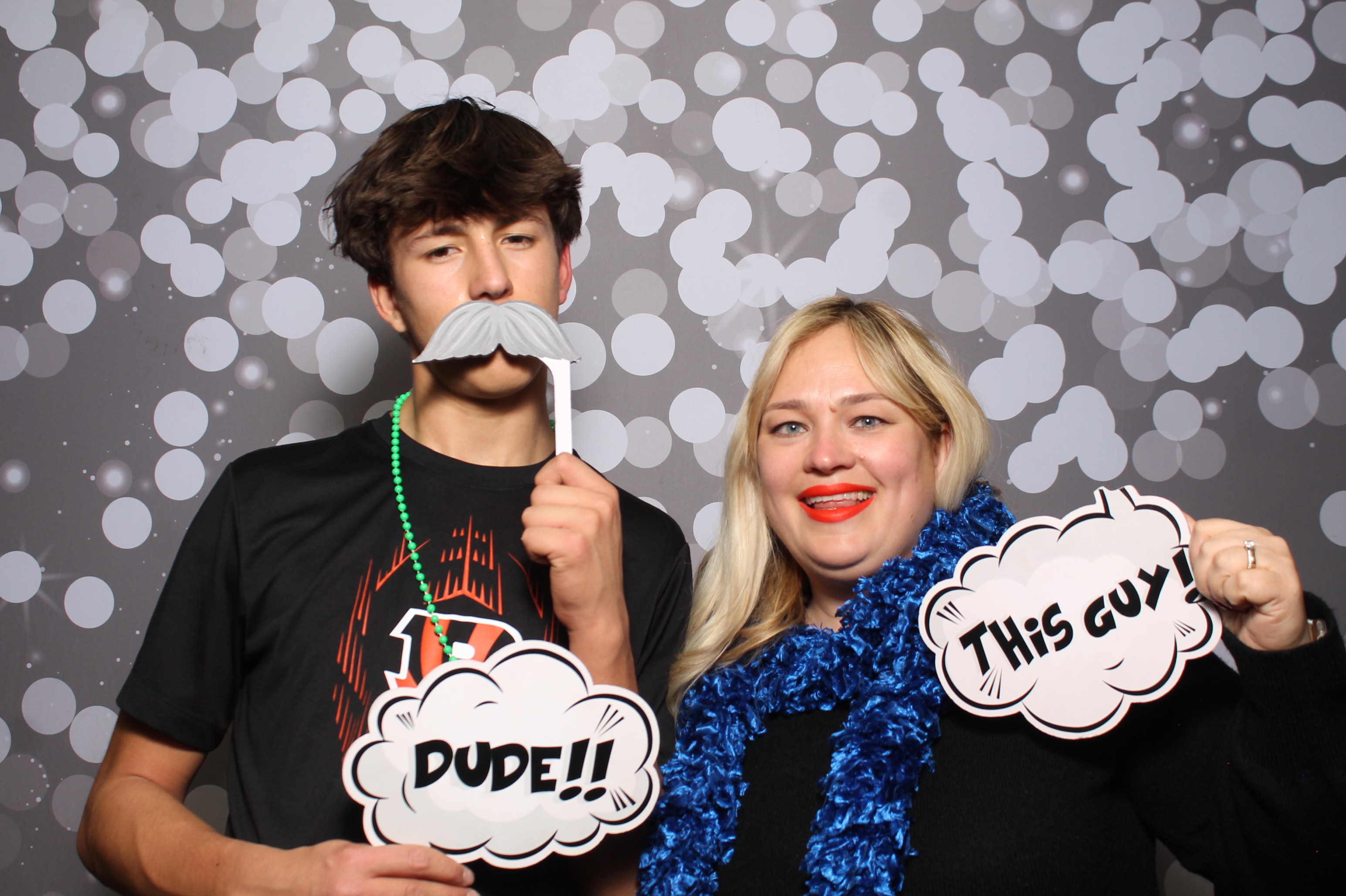 Sycamore Odd Couples Ball | View more photos from the event at gallery.photoboothcincy.com/u/PhotoBoothCincy/Sycamore-Odd-Couples-Ball