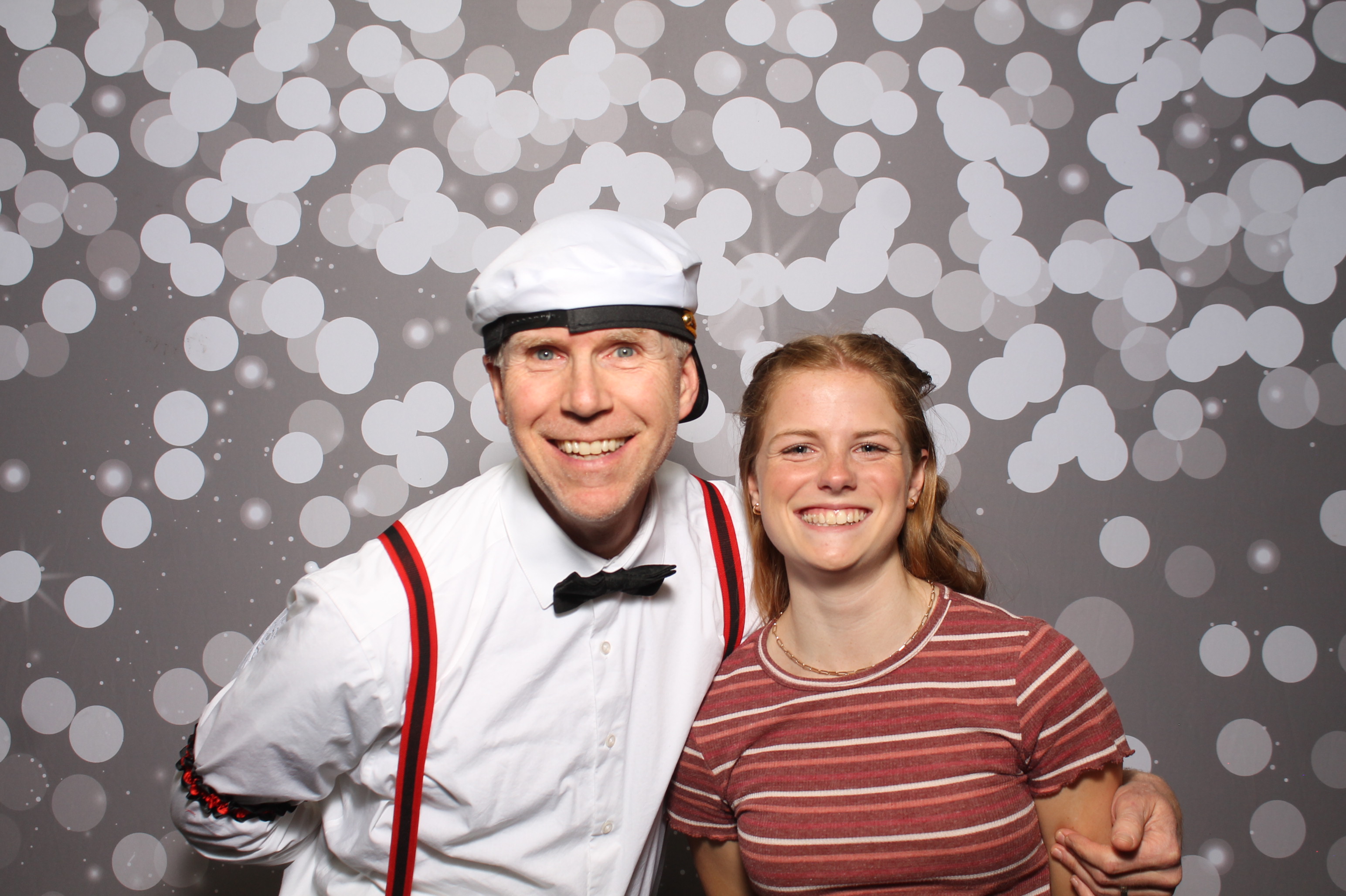 Sycamore Odd Couples Ball | View more photos from the event at gallery.photoboothcincy.com/u/PhotoBoothCincy/Sycamore-Odd-Couples-Ball