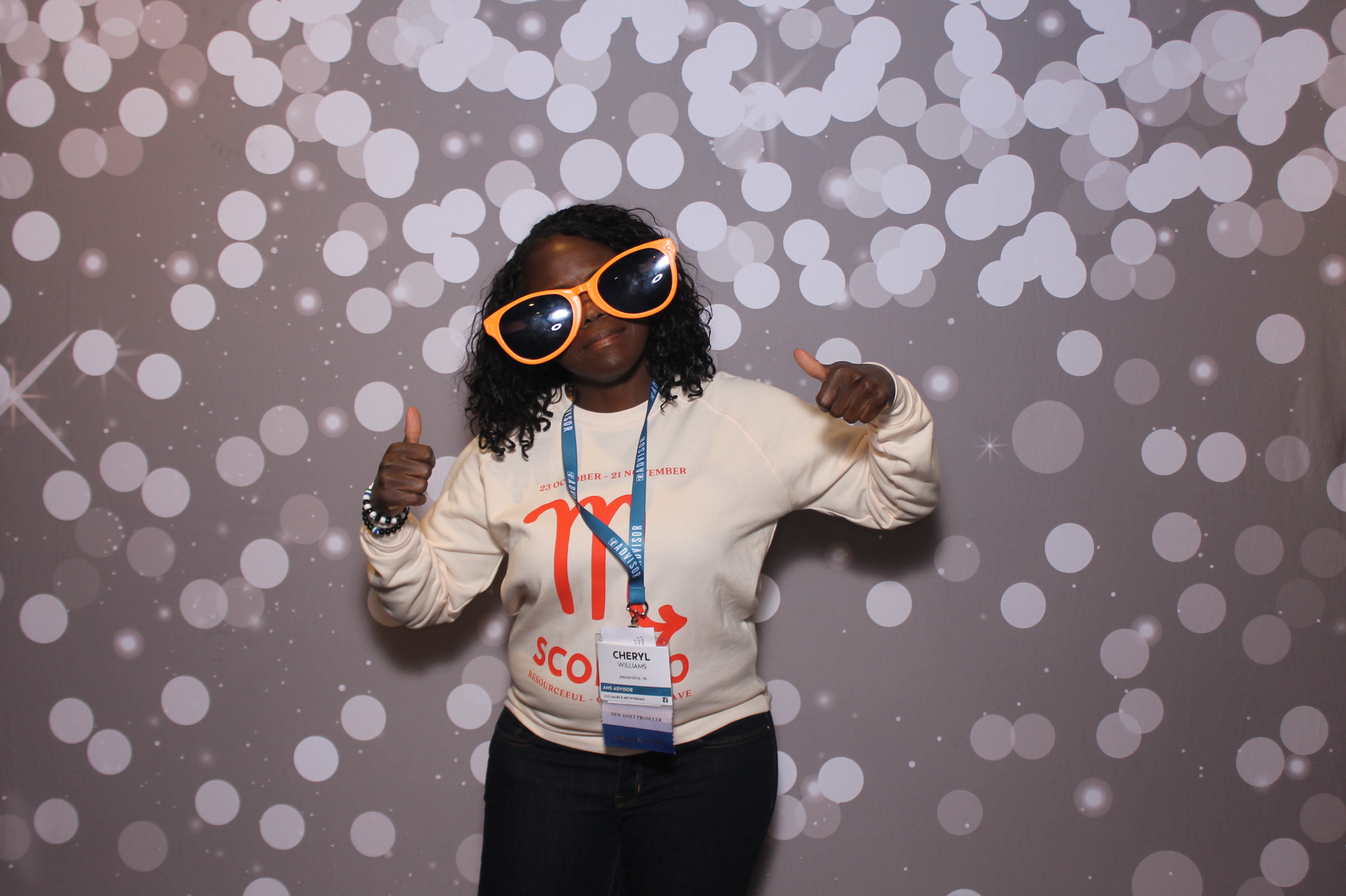 TQL Corporate event | View more photos from the event at gallery.photoboothcincy.com/u/PhotoBoothCincy/TQL-Corporate-event