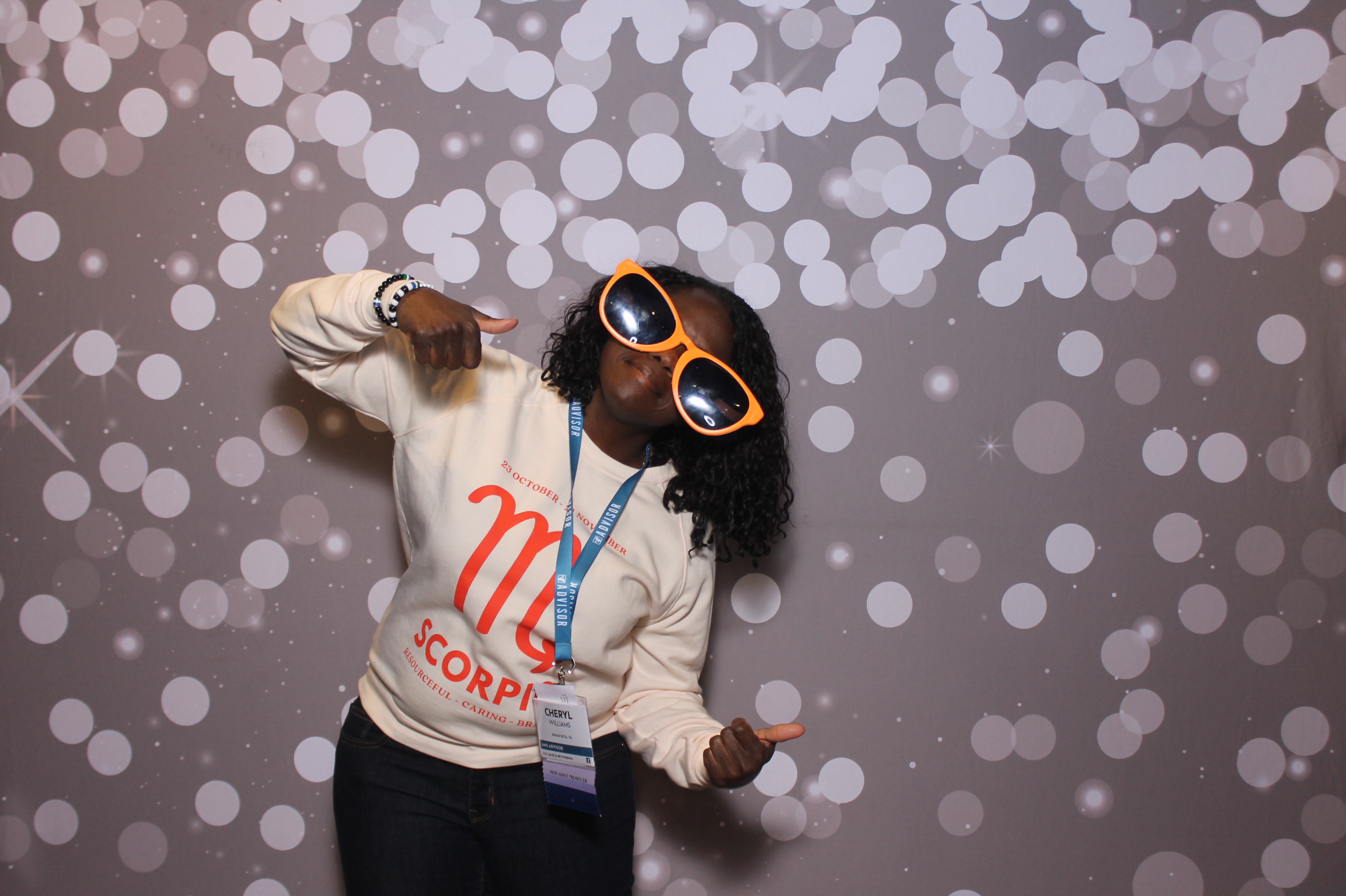 TQL Corporate event | View more photos from the event at gallery.photoboothcincy.com/u/PhotoBoothCincy/TQL-Corporate-event