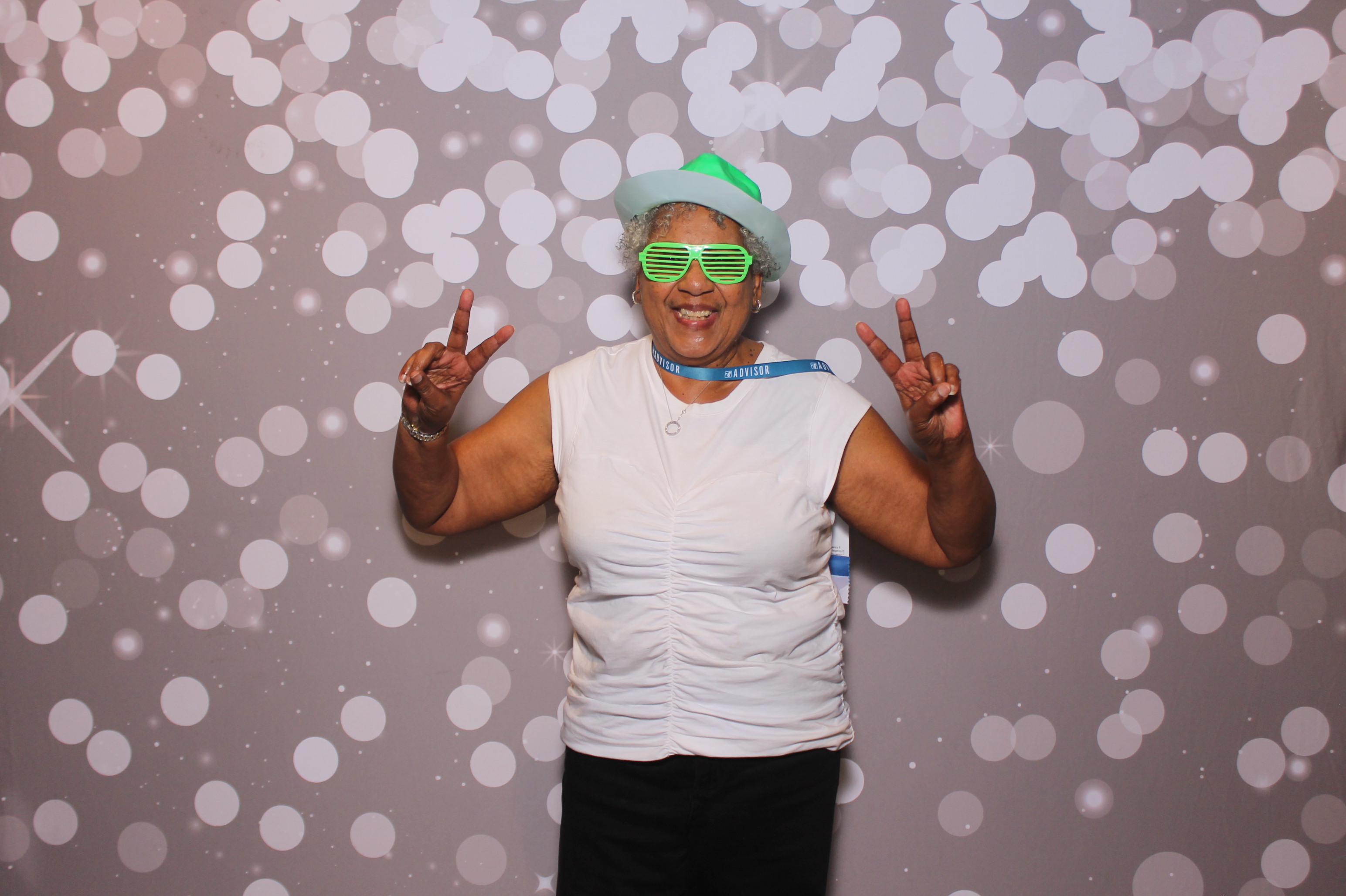 TQL Corporate event | View more photos from the event at gallery.photoboothcincy.com/u/PhotoBoothCincy/TQL-Corporate-event