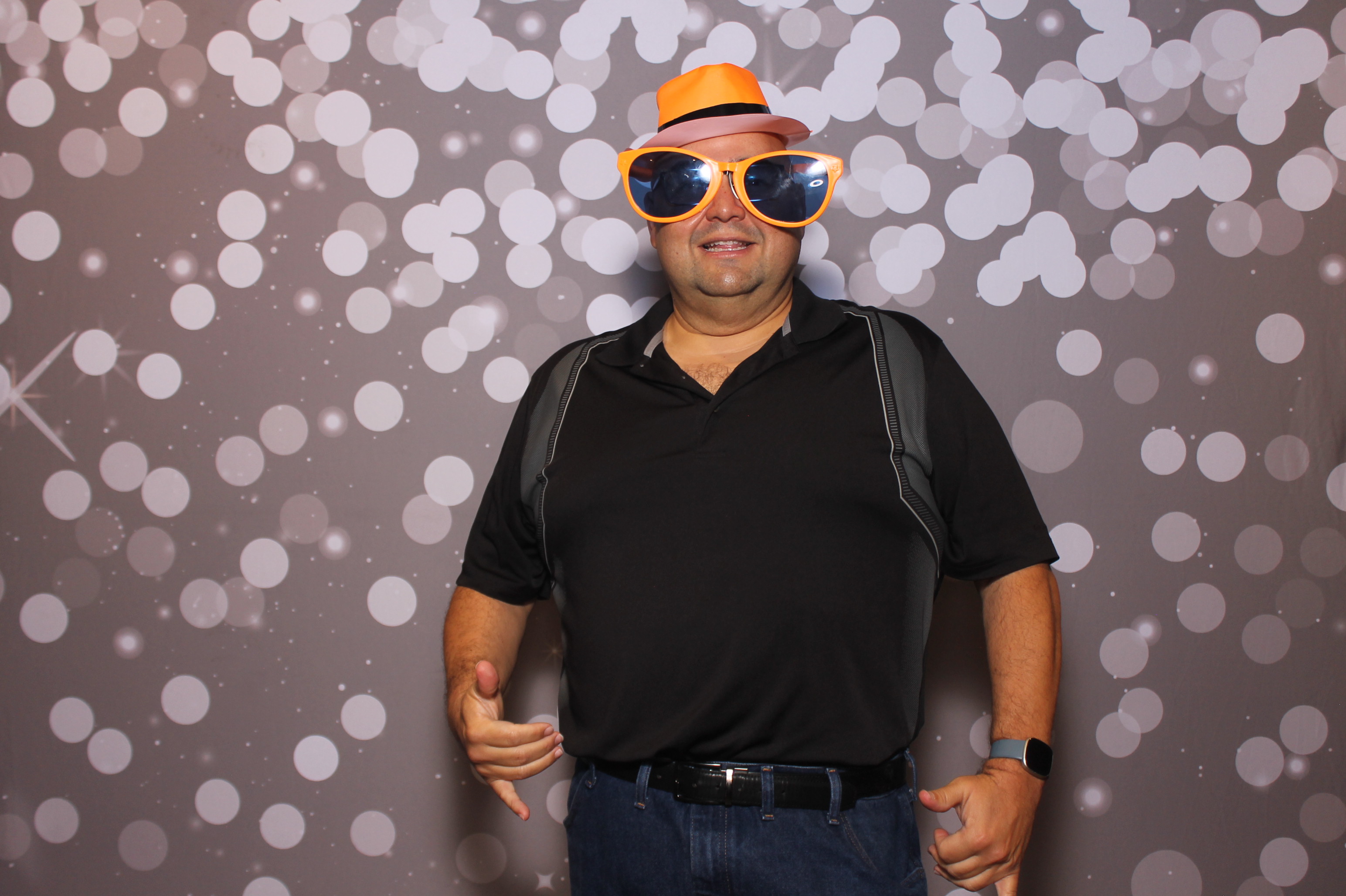 TQL Corporate event | View more photos from the event at gallery.photoboothcincy.com/u/PhotoBoothCincy/TQL-Corporate-event