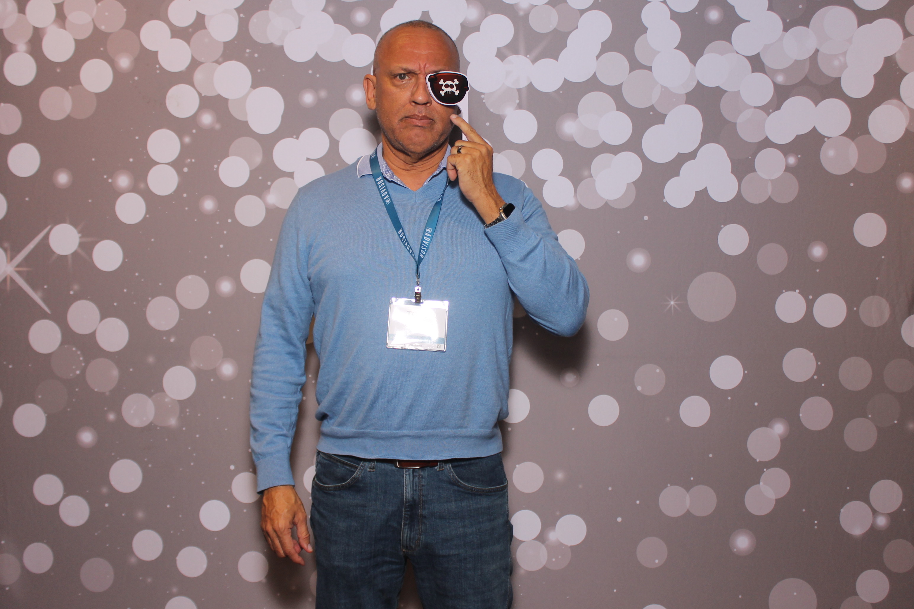 TQL Corporate event | View more photos from the event at gallery.photoboothcincy.com/u/PhotoBoothCincy/TQL-Corporate-event