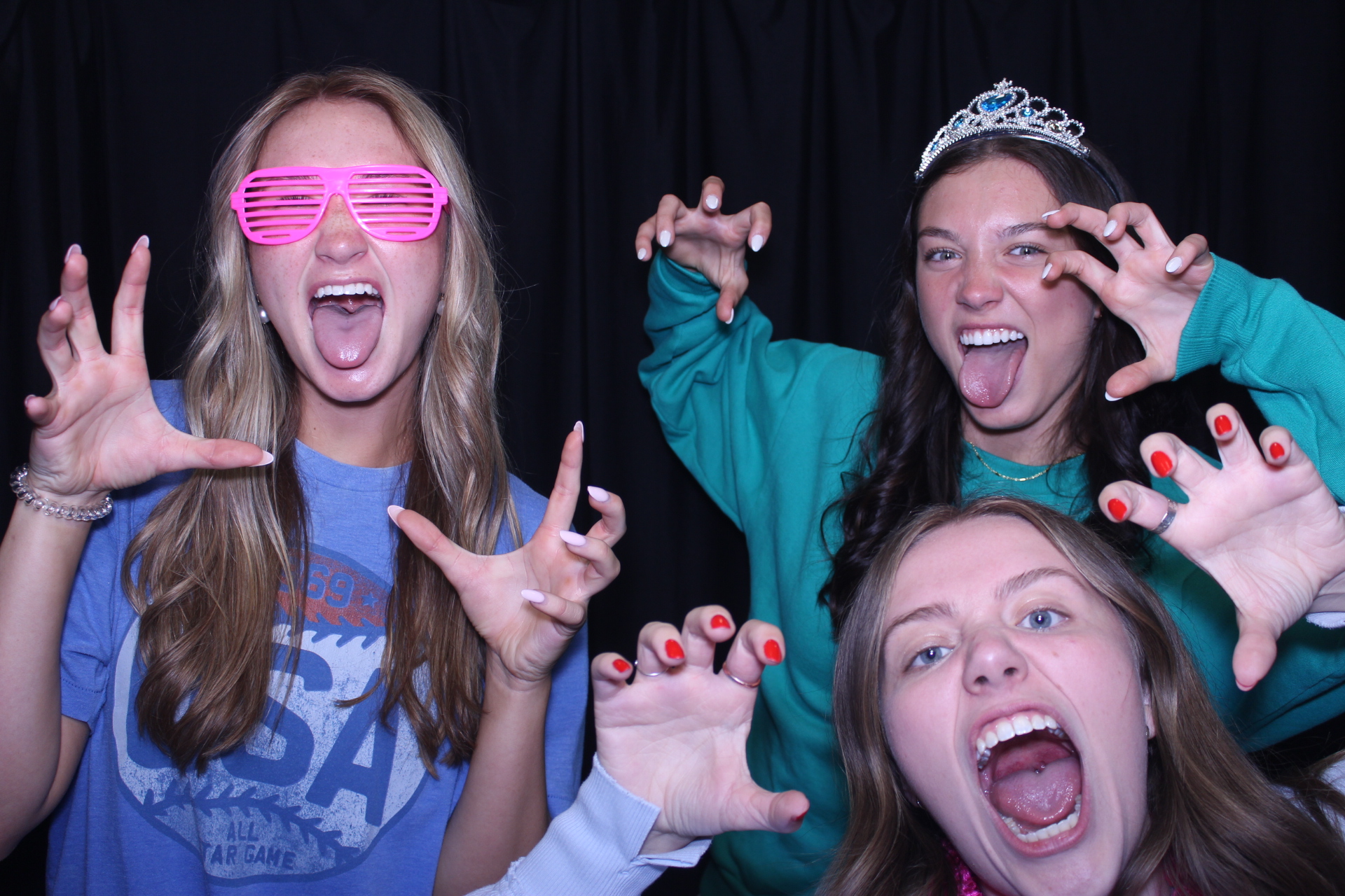 Talawanda High School After Prom | View more photos from the event at gallery.photoboothcincy.com/u/PhotoBoothCincy/Talawanda-High-School-After-Prom