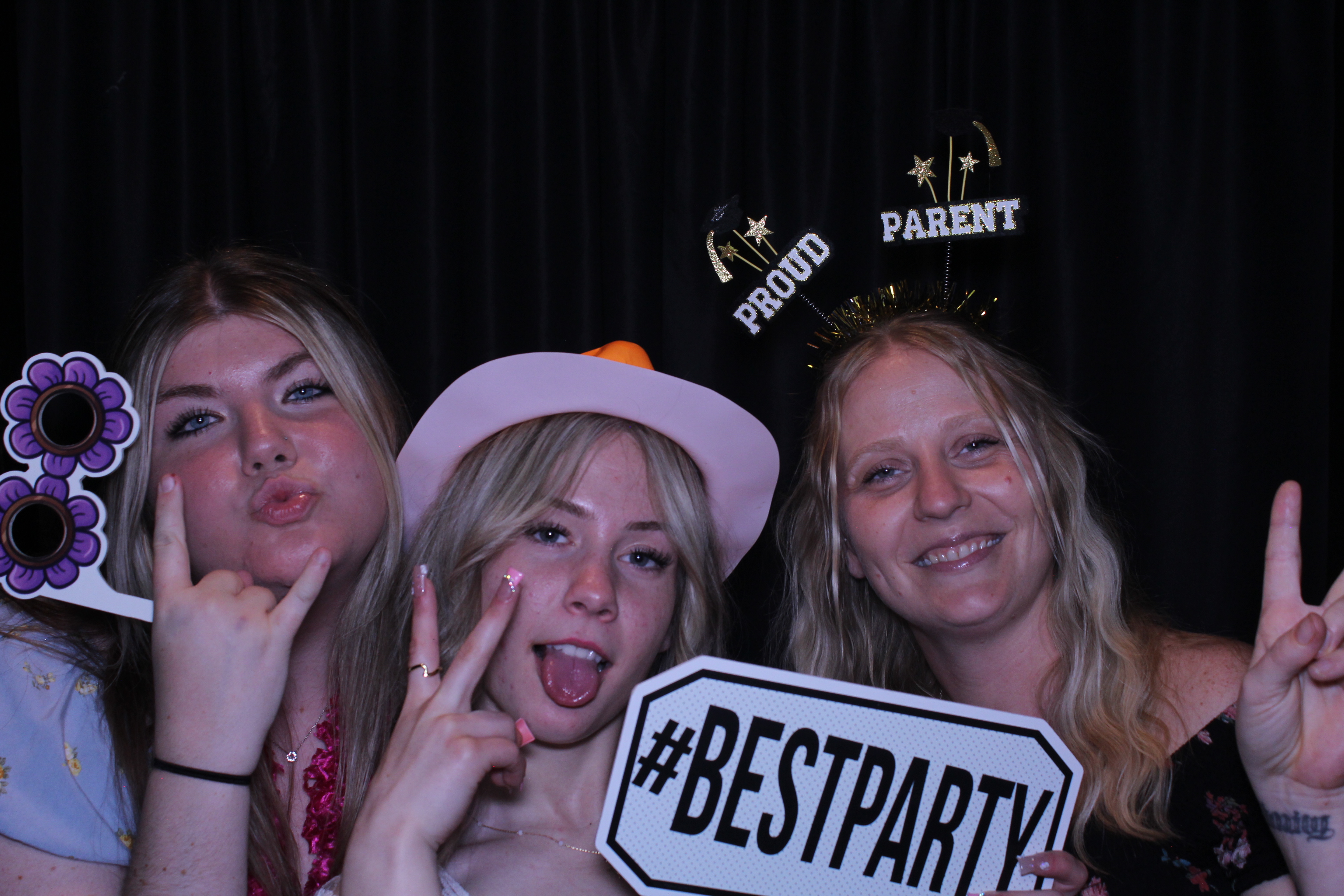 Tasha Grad Party | View more photos from the event at gallery.photoboothcincy.com/u/PhotoBoothCincy/Tasha-Grad-Party