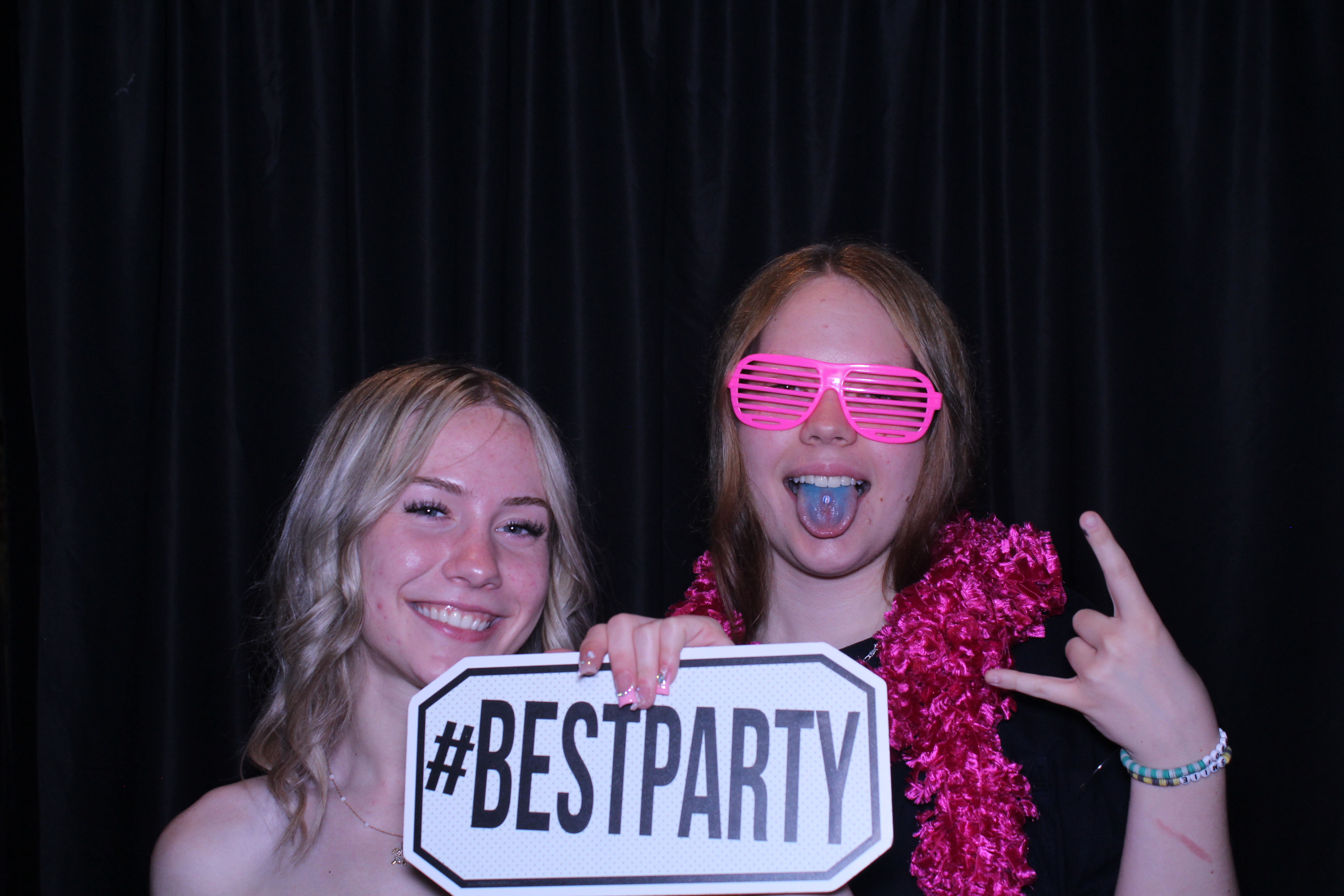 Tasha Grad Party | View more photos from the event at gallery.photoboothcincy.com/u/PhotoBoothCincy/Tasha-Grad-Party