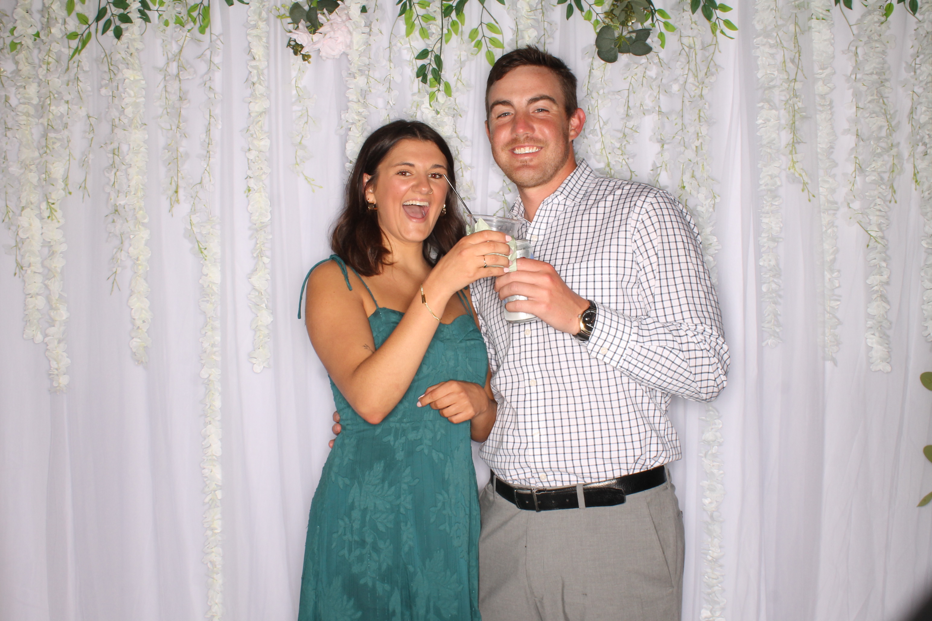 Taylor and Andrew's Wedding | View more photos from the event at gallery.photoboothcincy.com/u/PhotoBoothCincy/Taylor-and-Andrews-Wedding
