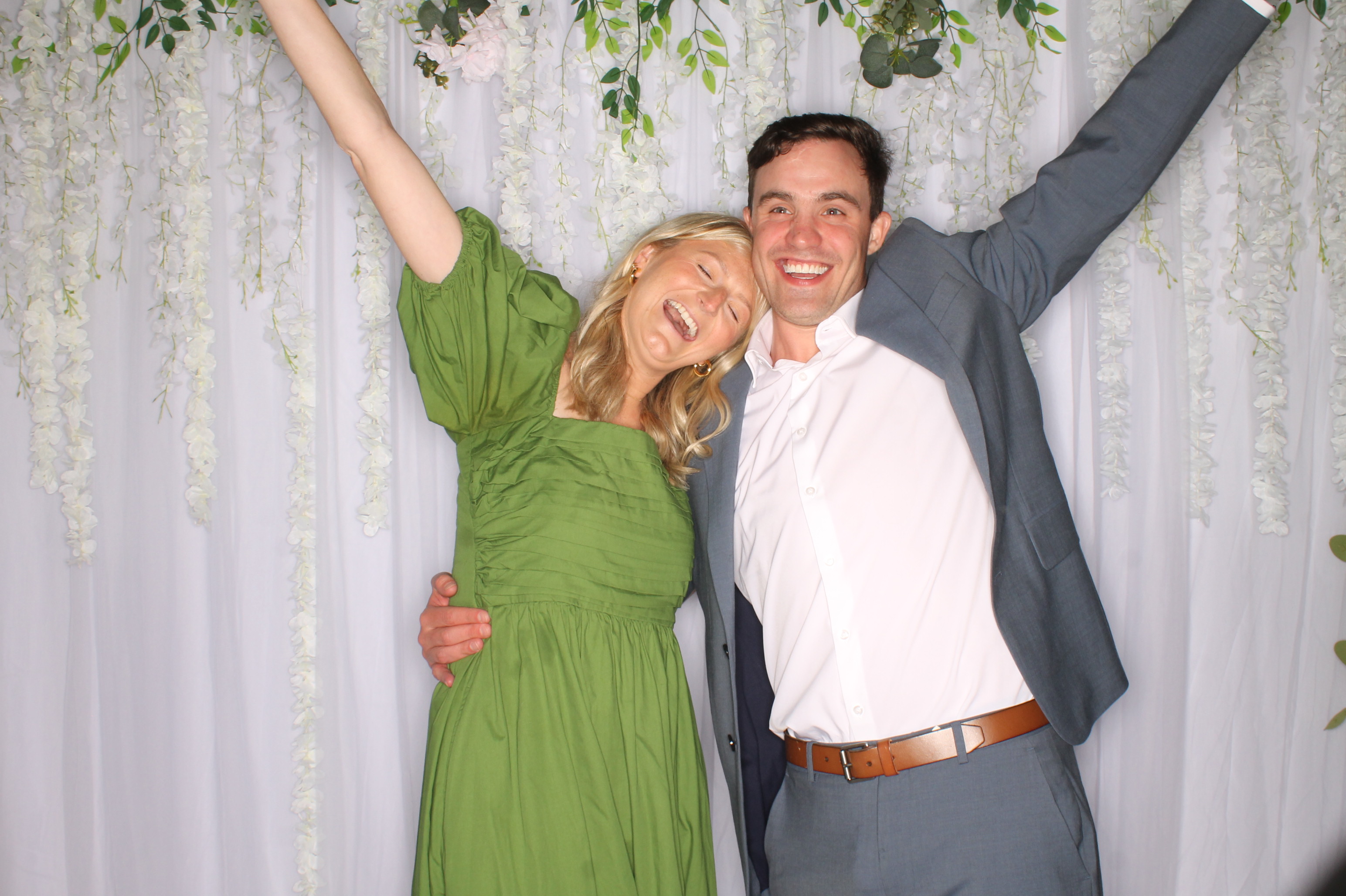 Taylor and Andrew's Wedding | View more photos from the event at gallery.photoboothcincy.com/u/PhotoBoothCincy/Taylor-and-Andrews-Wedding