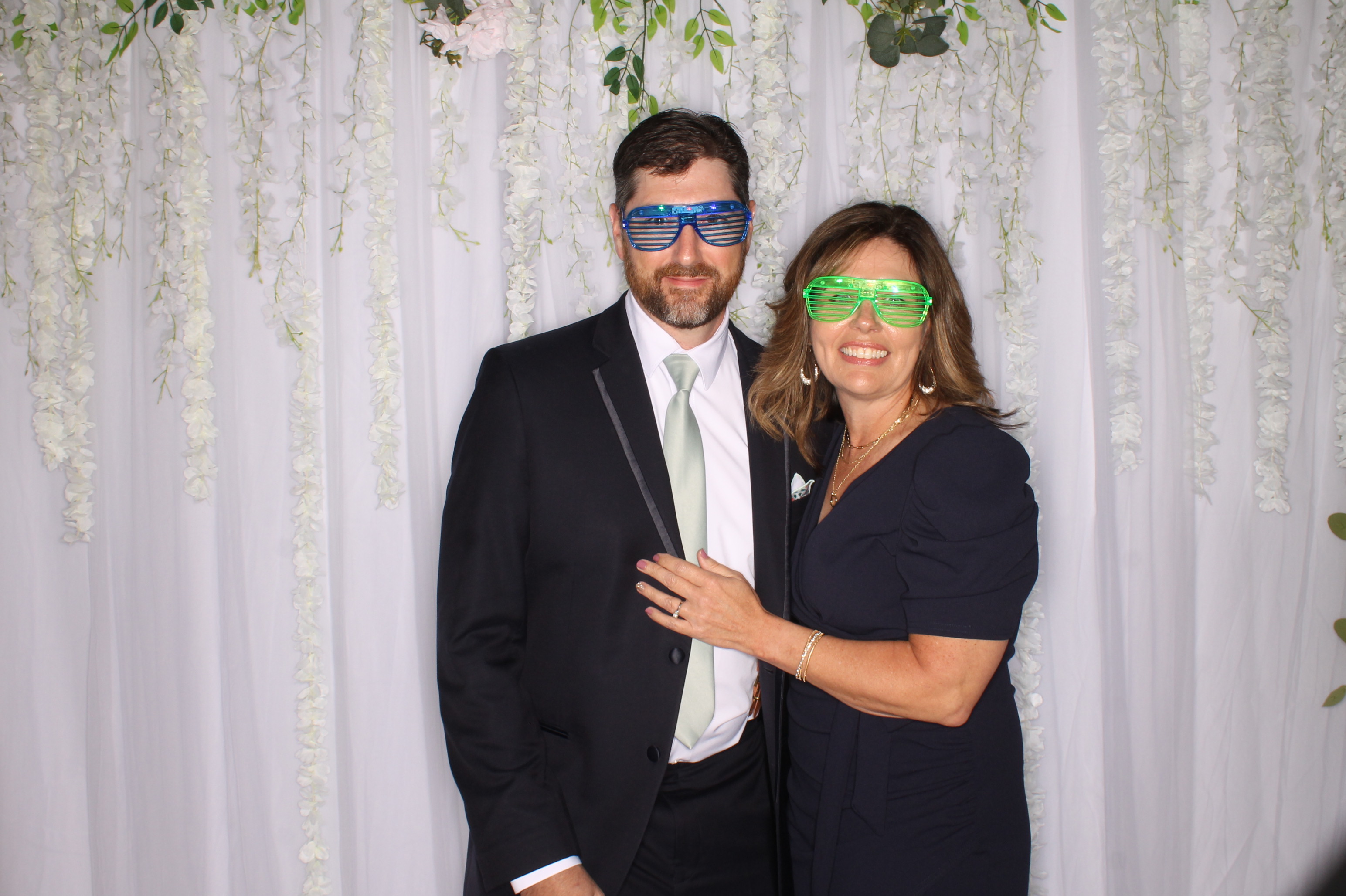 Taylor and Andrew's Wedding | View more photos from the event at gallery.photoboothcincy.com/u/PhotoBoothCincy/Taylor-and-Andrews-Wedding