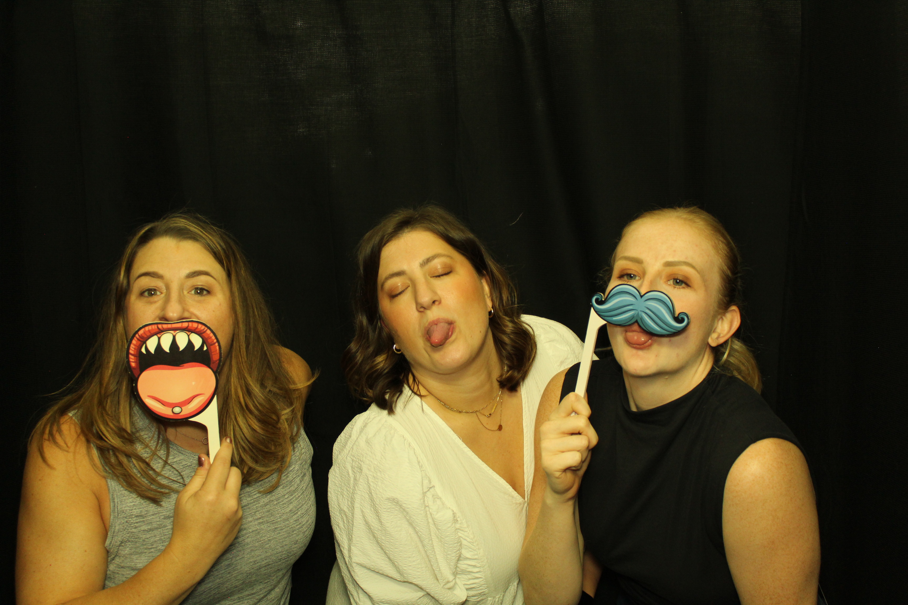 Tennis Club Closing Party | View more photos from the event at gallery.photoboothcincy.com/u/PhotoBoothCincy/Tennis-Club-Closing-Party