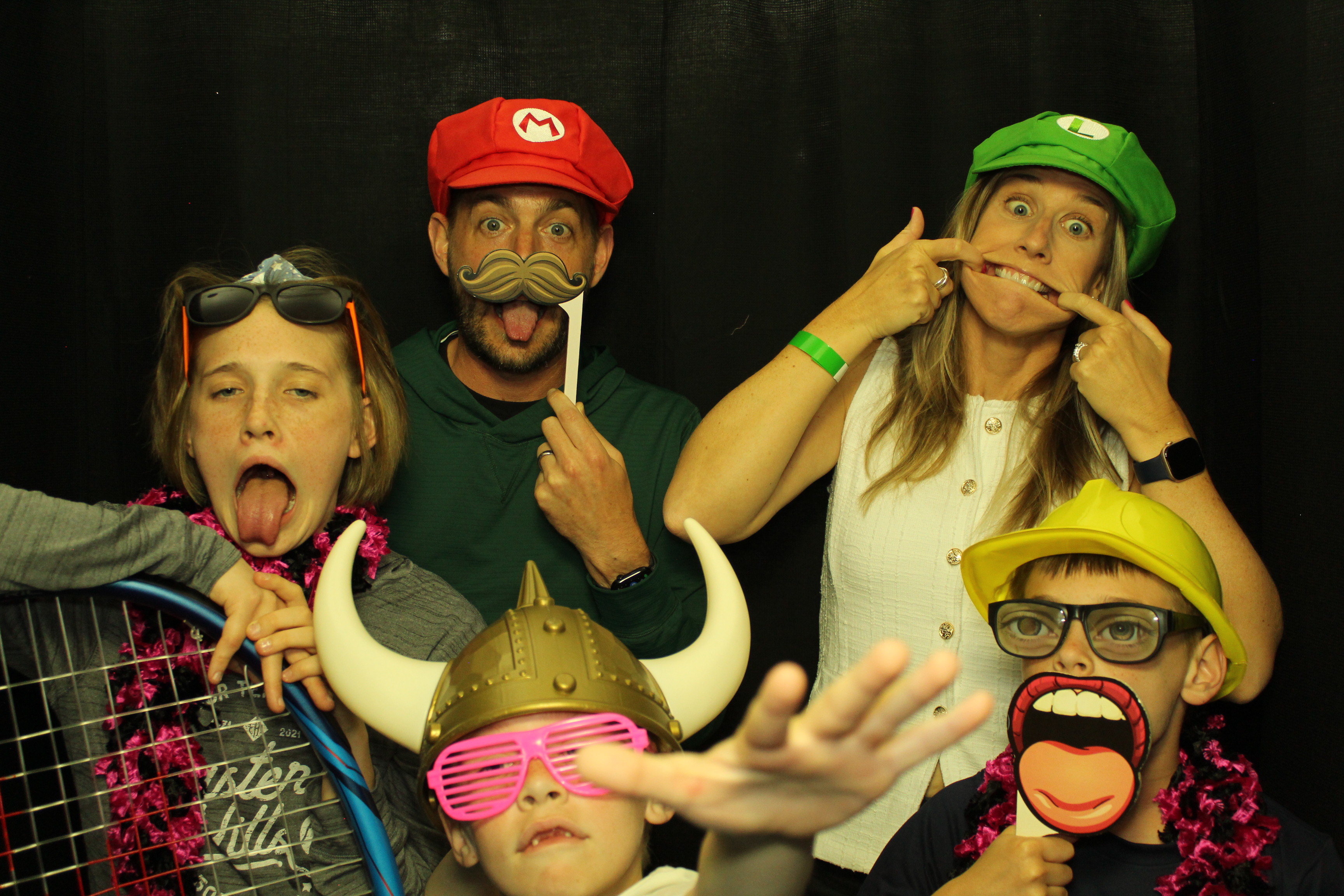 Tennis Club Closing Party | View more photos from the event at gallery.photoboothcincy.com/u/PhotoBoothCincy/Tennis-Club-Closing-Party