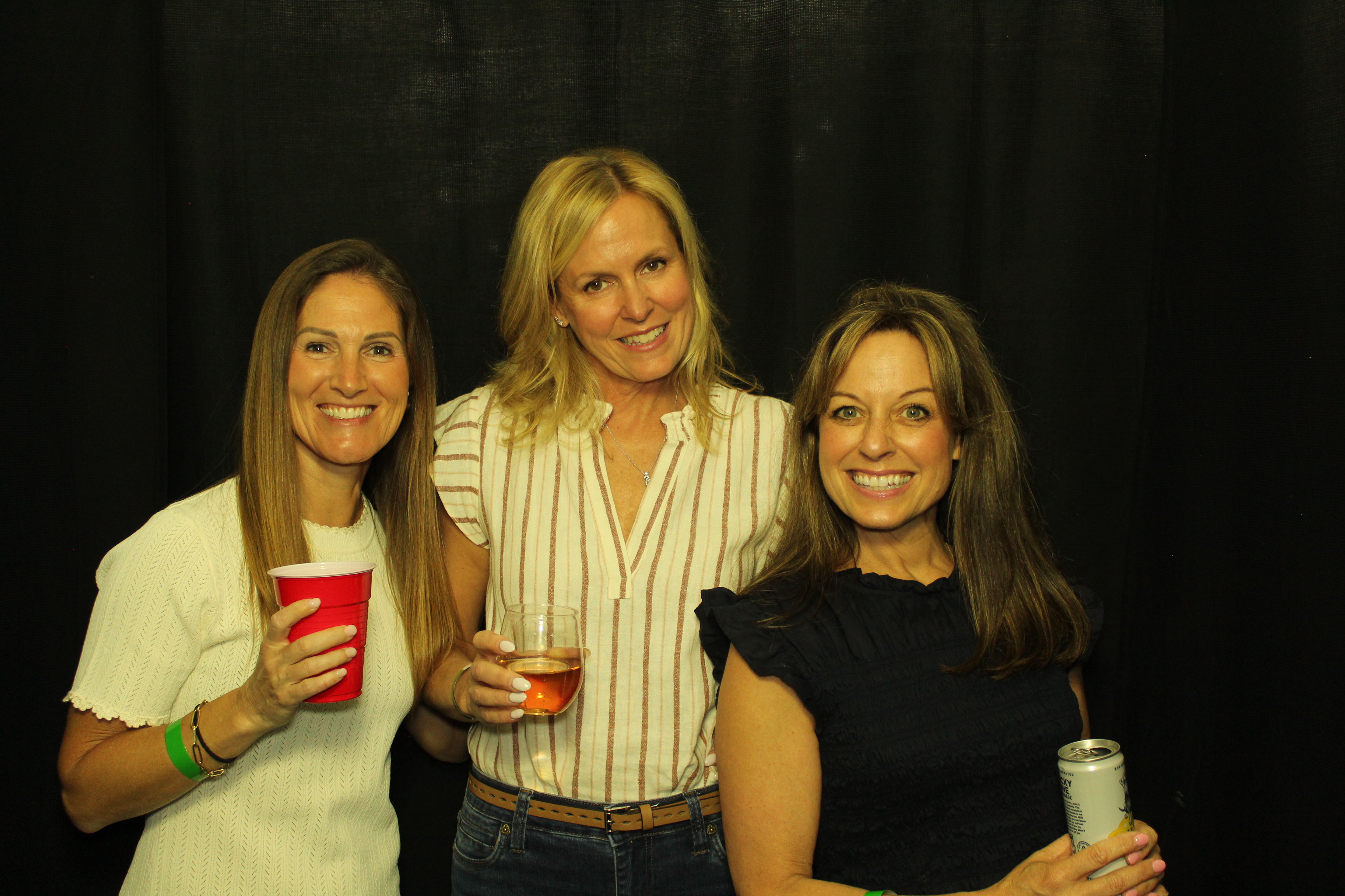 Tennis Club Closing Party | View more photos from the event at gallery.photoboothcincy.com/u/PhotoBoothCincy/Tennis-Club-Closing-Party