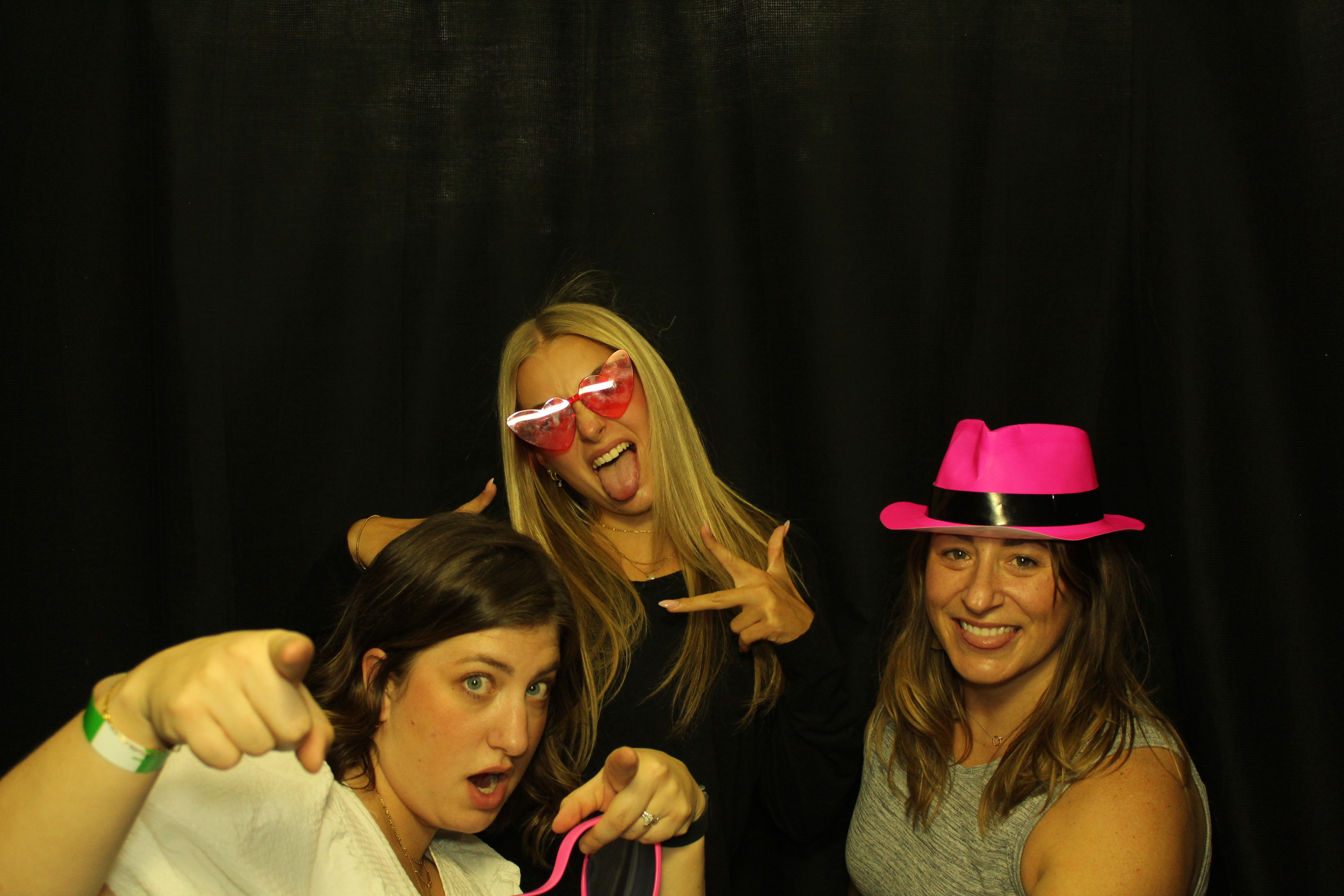 Tennis Club Closing Party | View more photos from the event at gallery.photoboothcincy.com/u/PhotoBoothCincy/Tennis-Club-Closing-Party