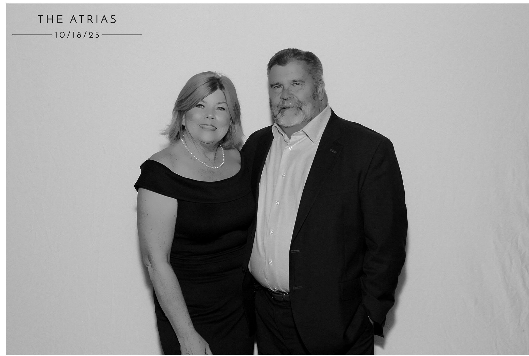 The Atria's | View more photos from the event at gallery.photoboothcincy.com/u/PhotoBoothCincy/The-Atrias