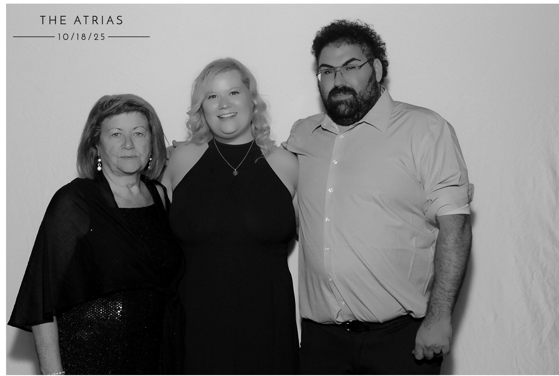 The Atria's | View more photos from the event at gallery.photoboothcincy.com/u/PhotoBoothCincy/The-Atrias