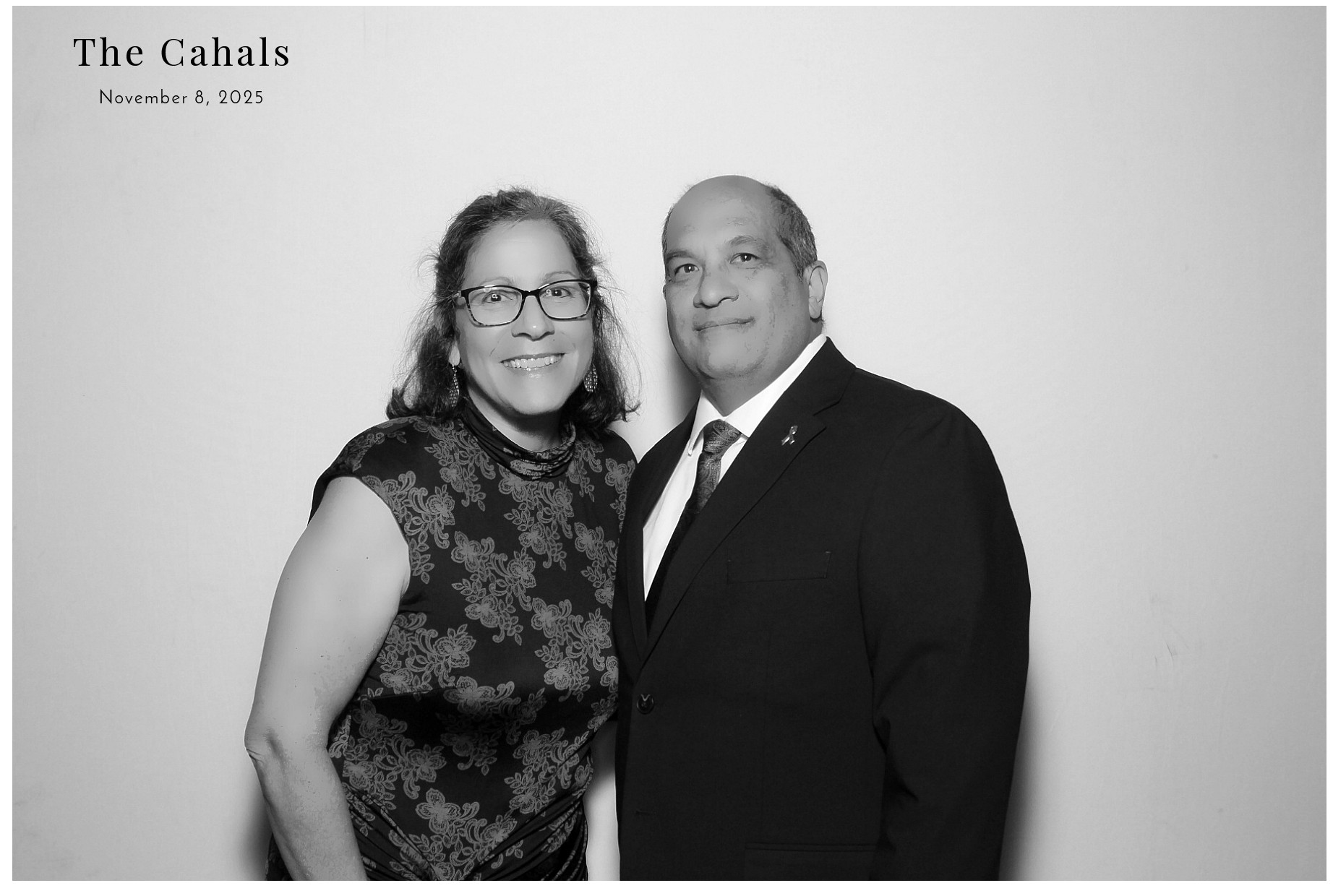 The Cahal's  | View more photos from the event at gallery.photoboothcincy.com/u/PhotoBoothCincy/The-Cahals