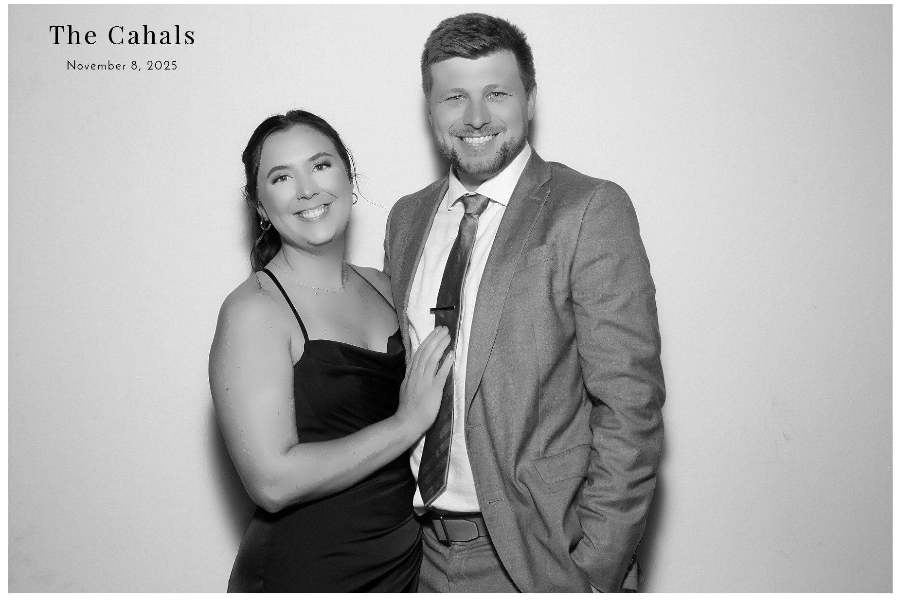 The Cahal's  | View more photos from the event at gallery.photoboothcincy.com/u/PhotoBoothCincy/The-Cahals