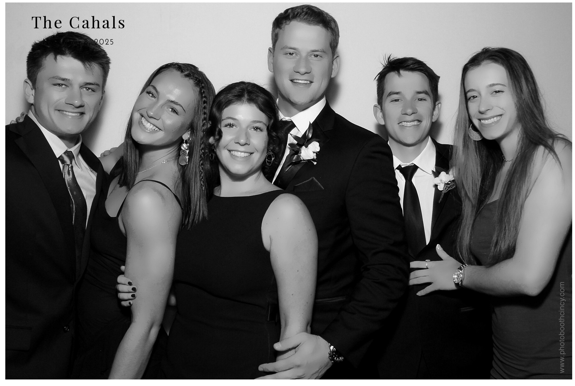 The Cahal's  | View more photos from the event at gallery.photoboothcincy.com/u/PhotoBoothCincy/The-Cahals