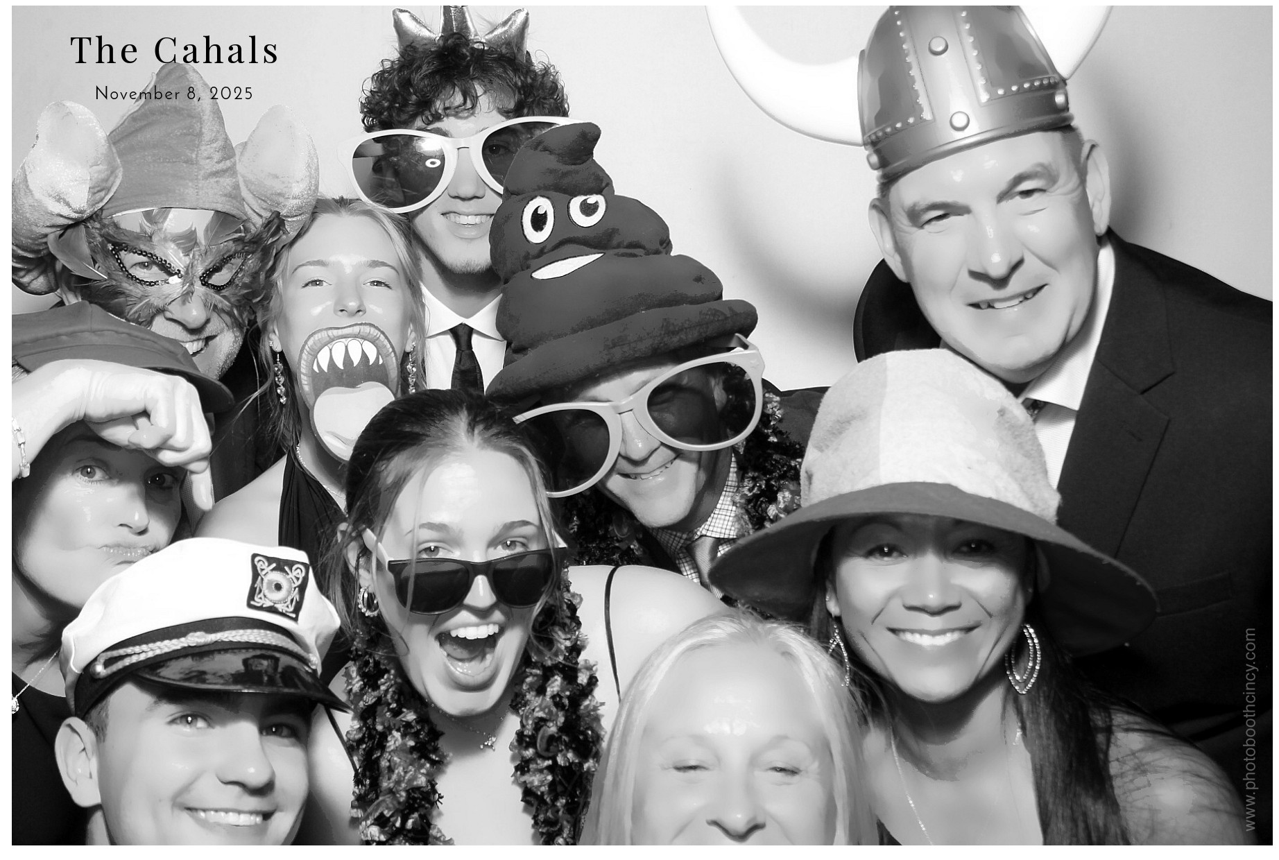 The Cahal's  | View more photos from the event at gallery.photoboothcincy.com/u/PhotoBoothCincy/The-Cahals