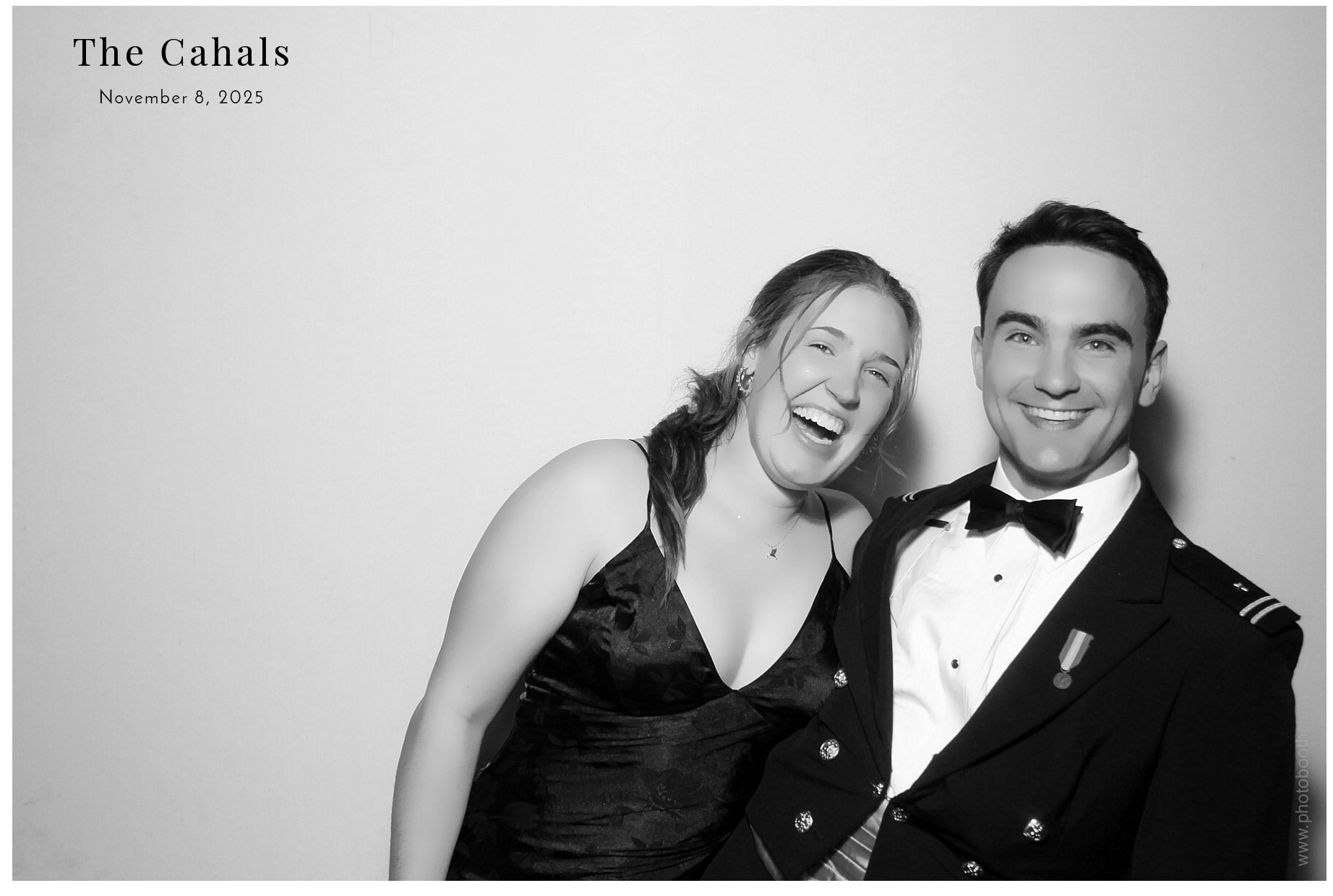 The Cahal's  | View more photos from the event at gallery.photoboothcincy.com/u/PhotoBoothCincy/The-Cahals