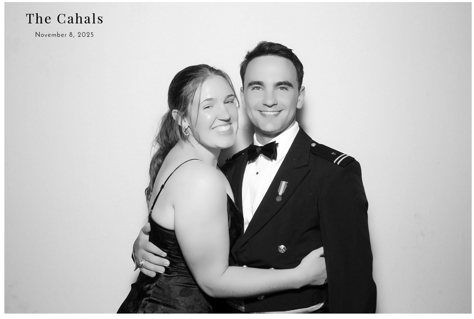 The Cahal's  | View more photos from the event at gallery.photoboothcincy.com/u/PhotoBoothCincy/The-Cahals