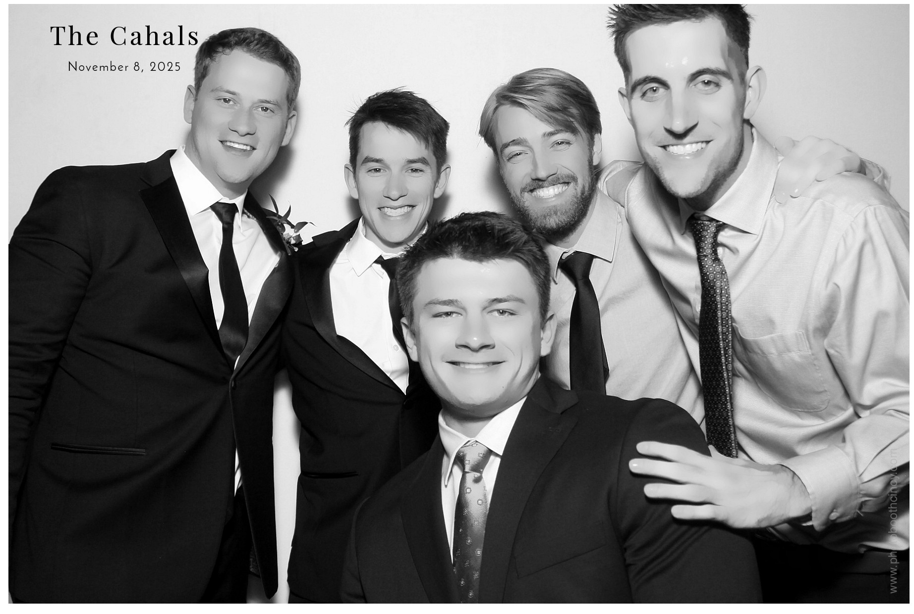 The Cahal's  | View more photos from the event at gallery.photoboothcincy.com/u/PhotoBoothCincy/The-Cahals
