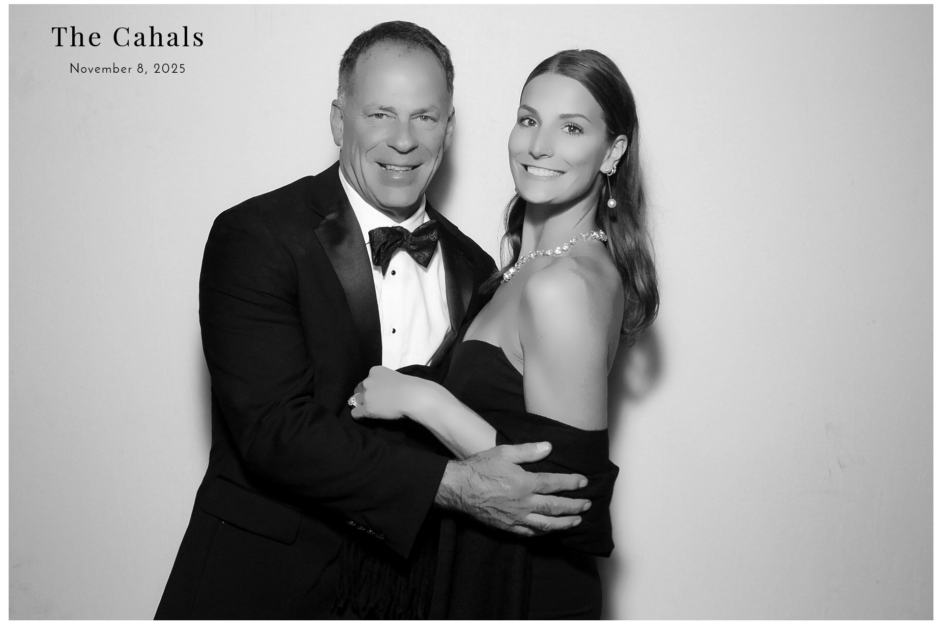 The Cahal's  | View more photos from the event at gallery.photoboothcincy.com/u/PhotoBoothCincy/The-Cahals