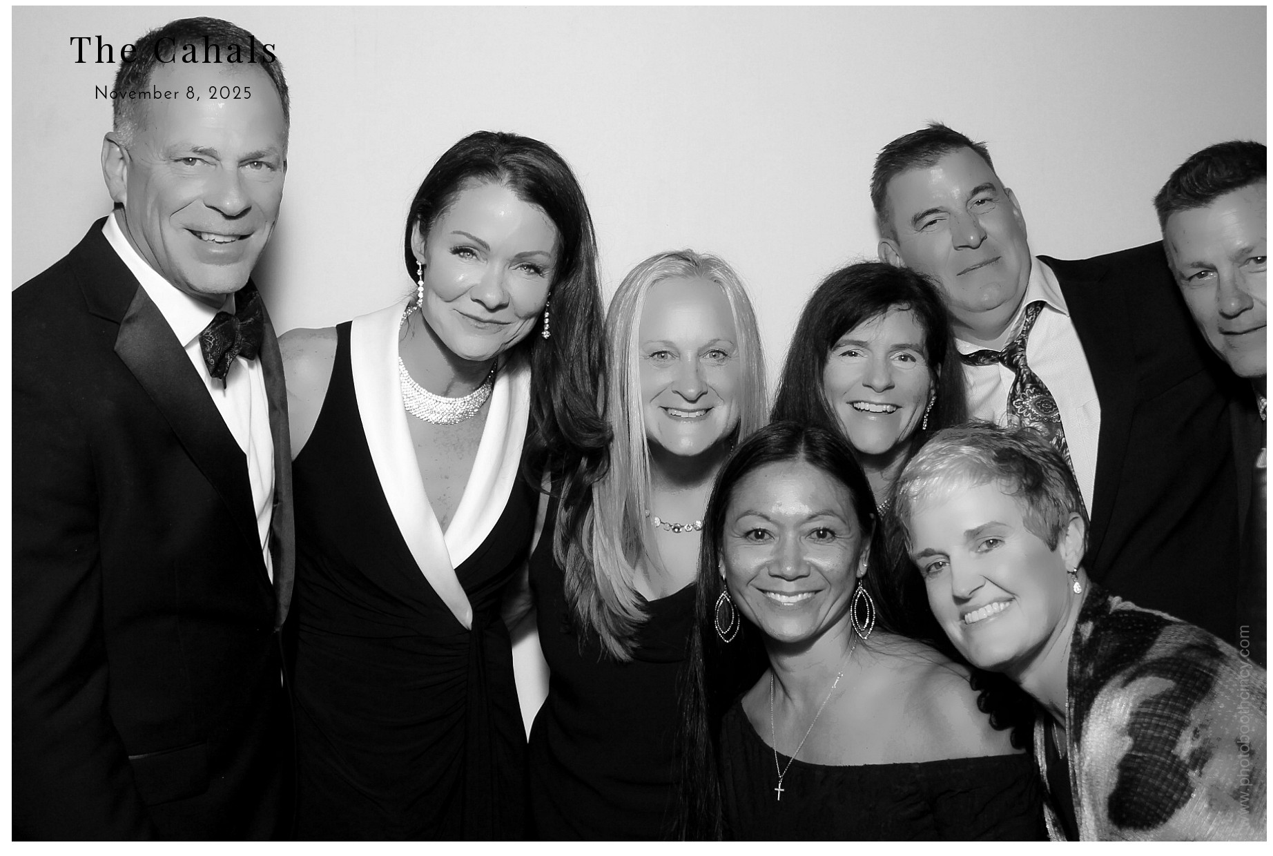 The Cahal's  | View more photos from the event at gallery.photoboothcincy.com/u/PhotoBoothCincy/The-Cahals