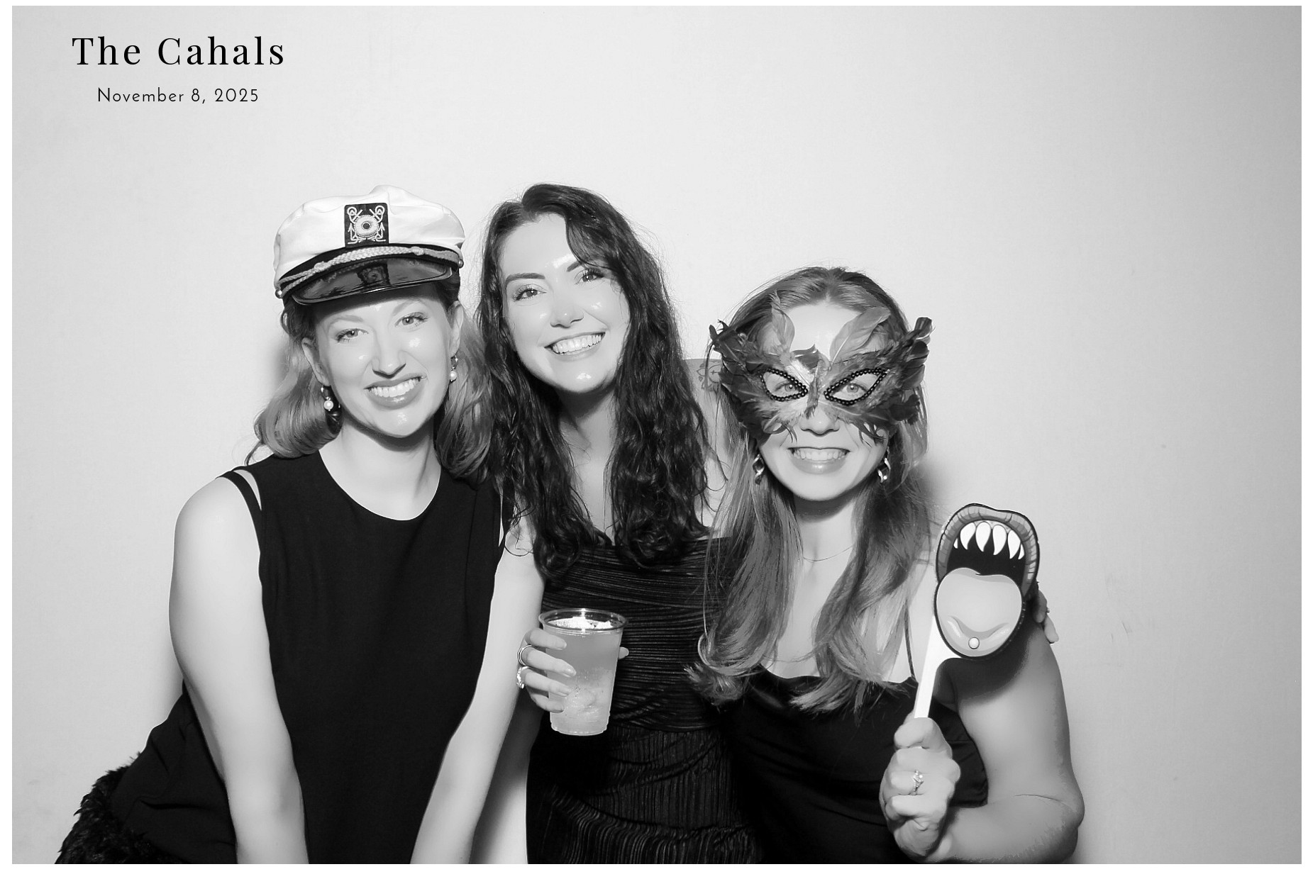 The Cahal's  | View more photos from the event at gallery.photoboothcincy.com/u/PhotoBoothCincy/The-Cahals