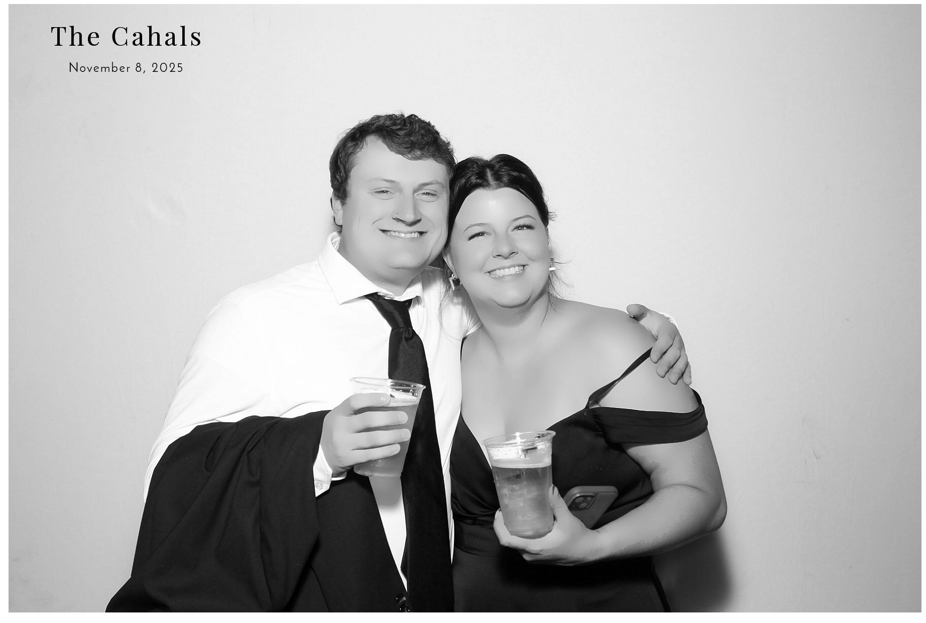 The Cahal's  | View more photos from the event at gallery.photoboothcincy.com/u/PhotoBoothCincy/The-Cahals