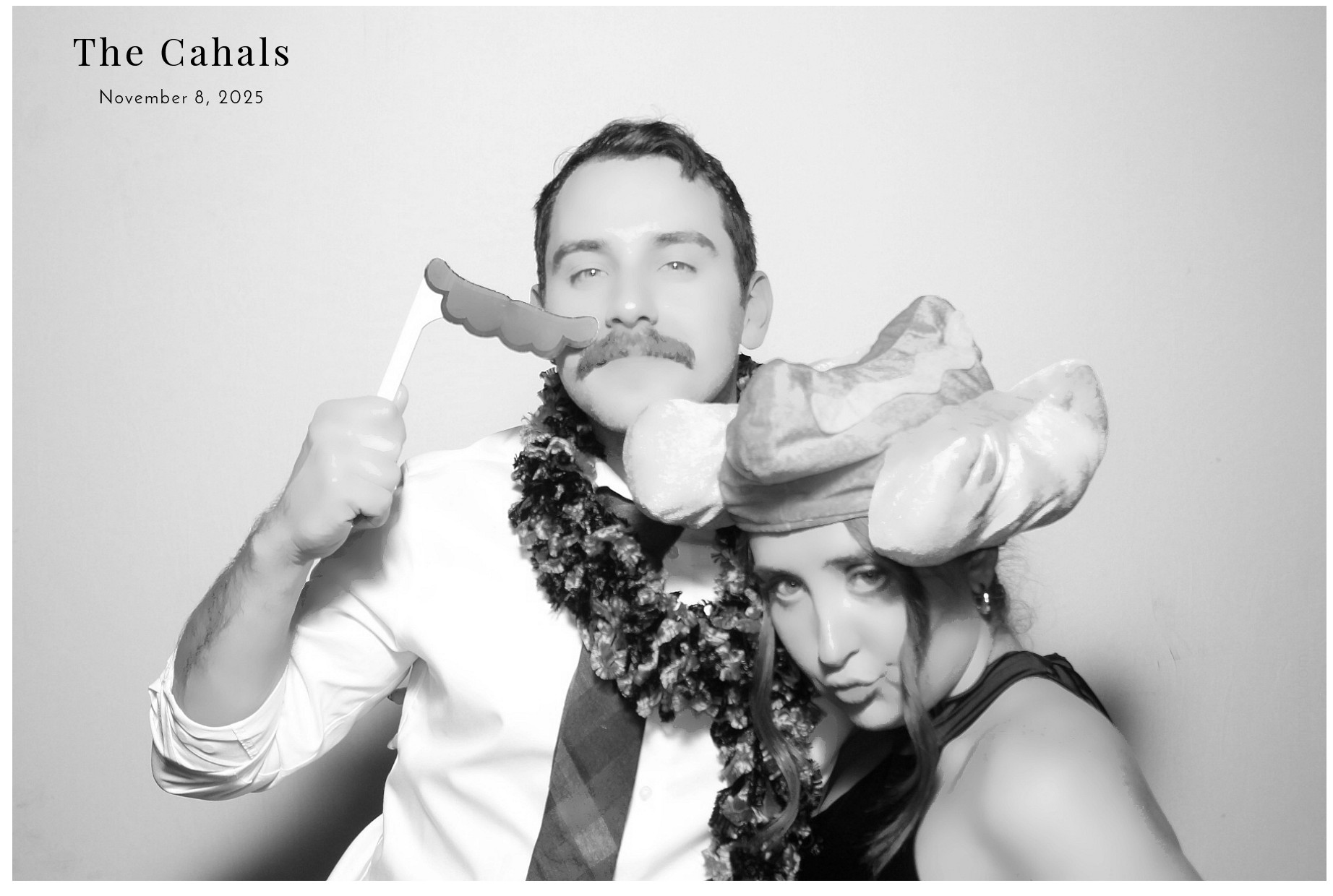 The Cahal's  | View more photos from the event at gallery.photoboothcincy.com/u/PhotoBoothCincy/The-Cahals