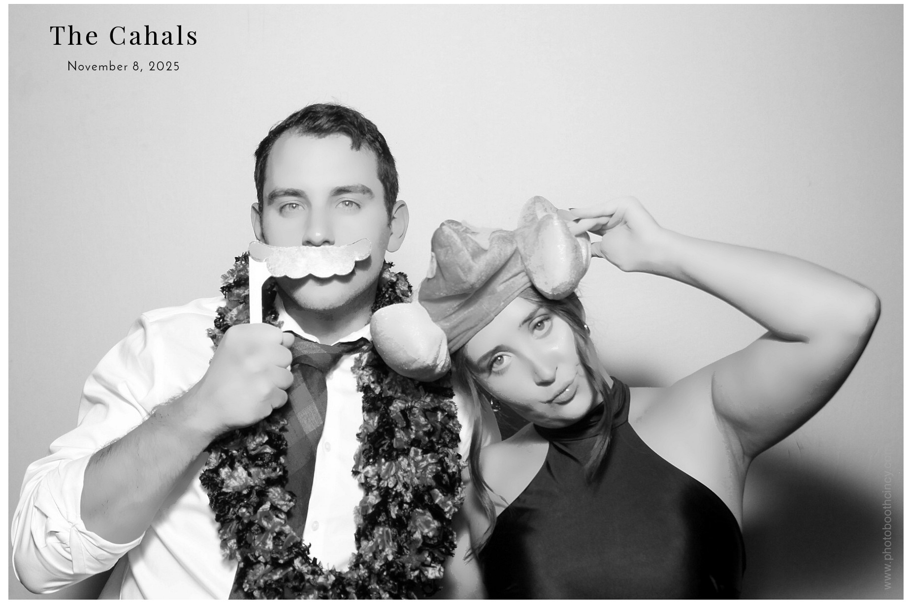 The Cahal's  | View more photos from the event at gallery.photoboothcincy.com/u/PhotoBoothCincy/The-Cahals
