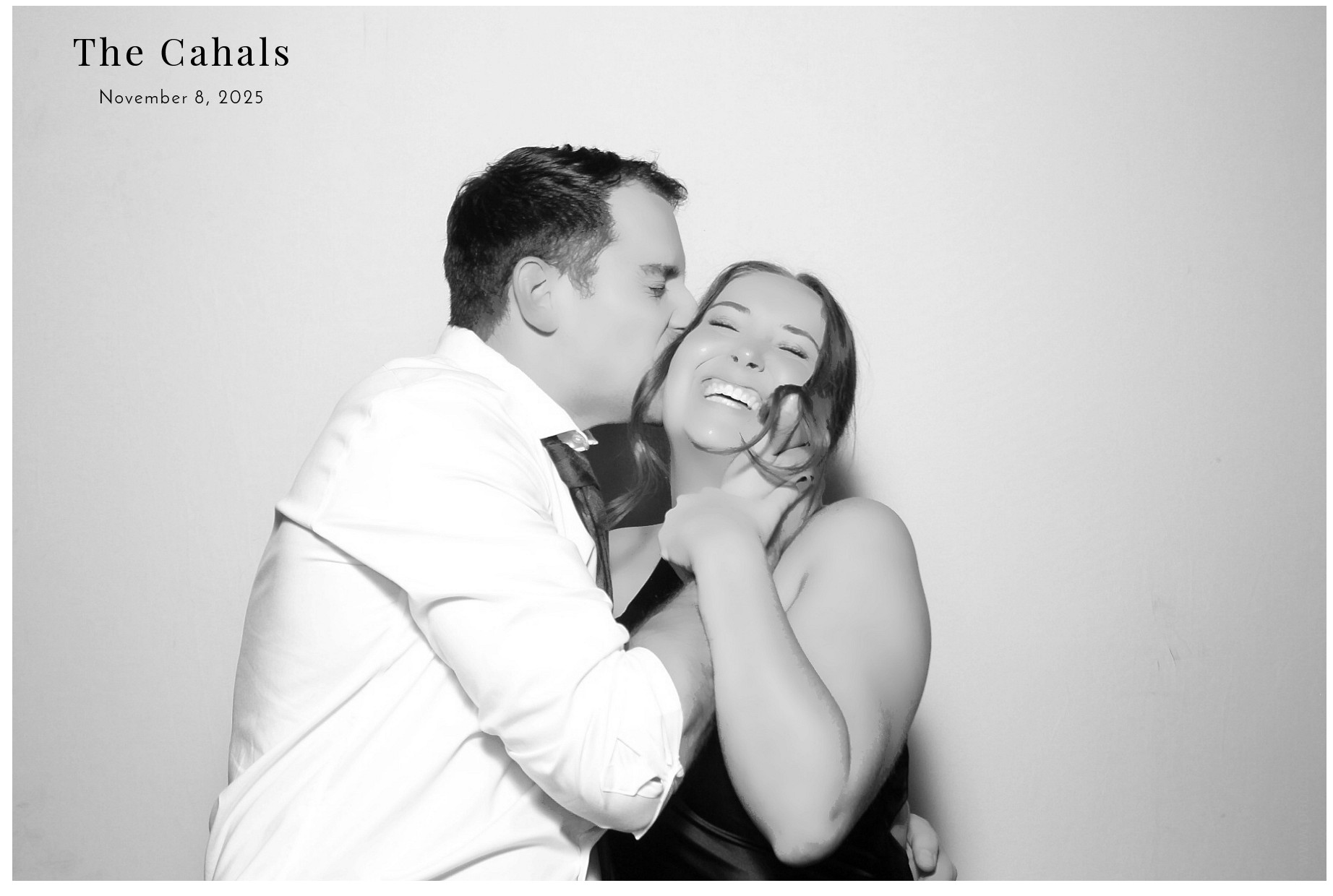 The Cahal's  | View more photos from the event at gallery.photoboothcincy.com/u/PhotoBoothCincy/The-Cahals