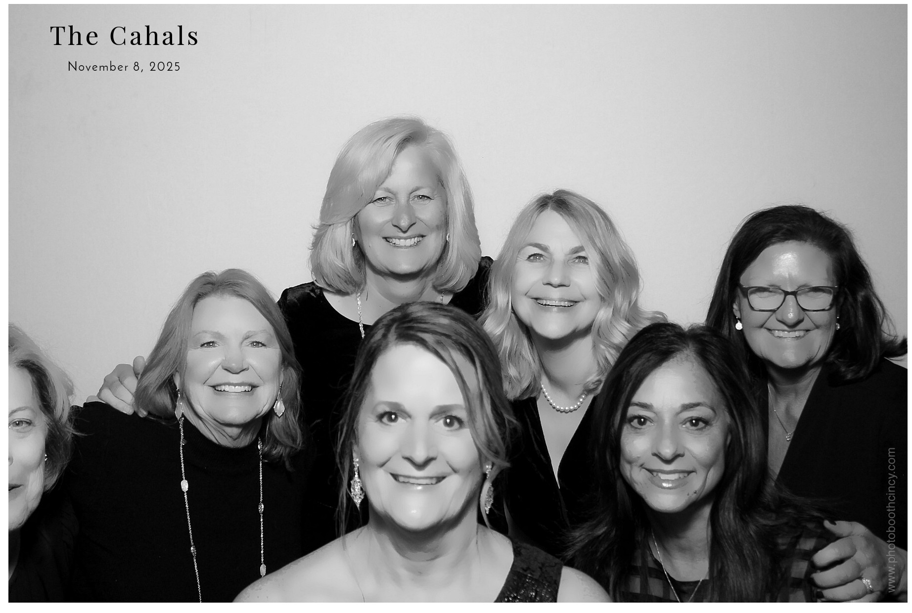 The Cahal's  | View more photos from the event at gallery.photoboothcincy.com/u/PhotoBoothCincy/The-Cahals