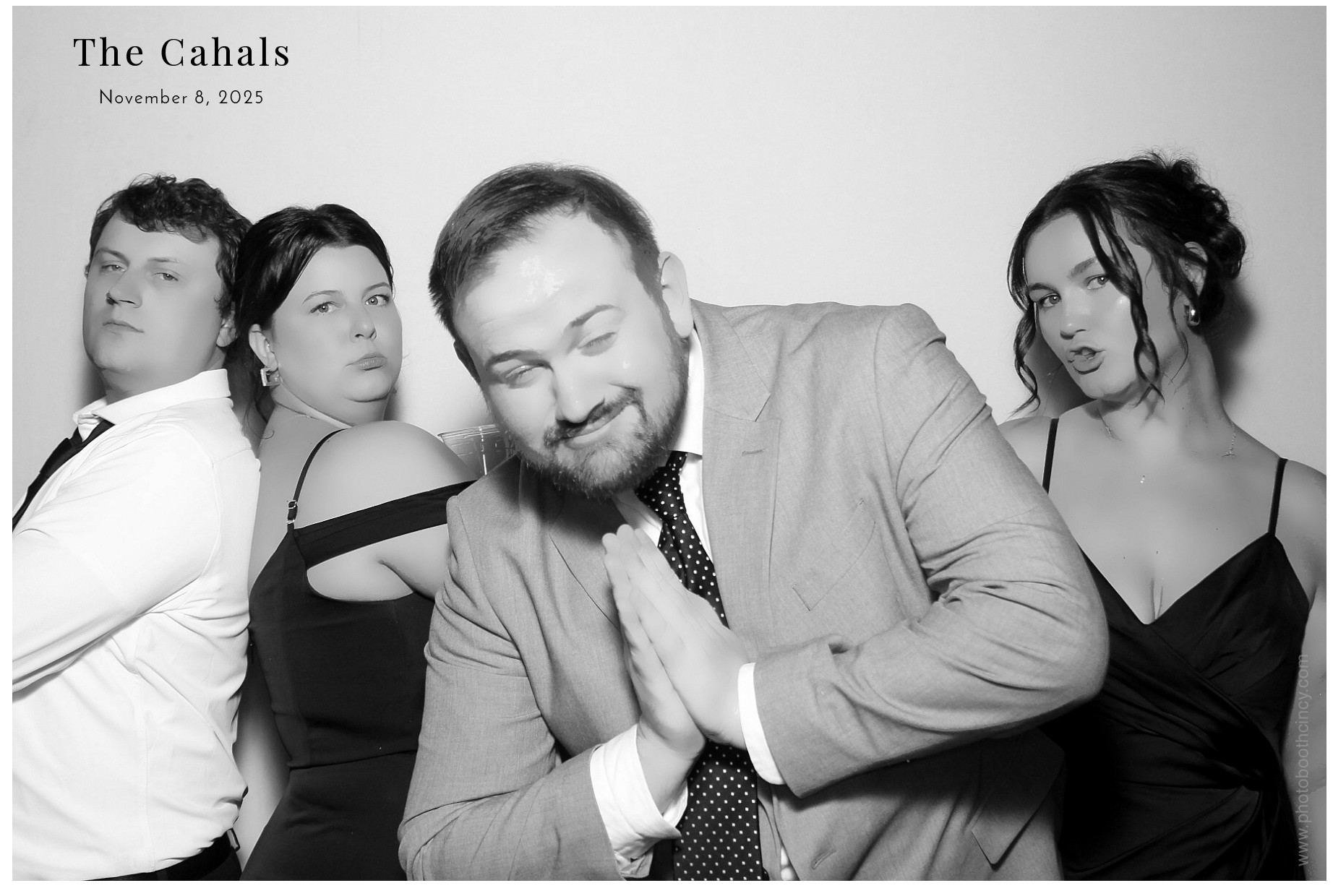 The Cahal's  | View more photos from the event at gallery.photoboothcincy.com/u/PhotoBoothCincy/The-Cahals