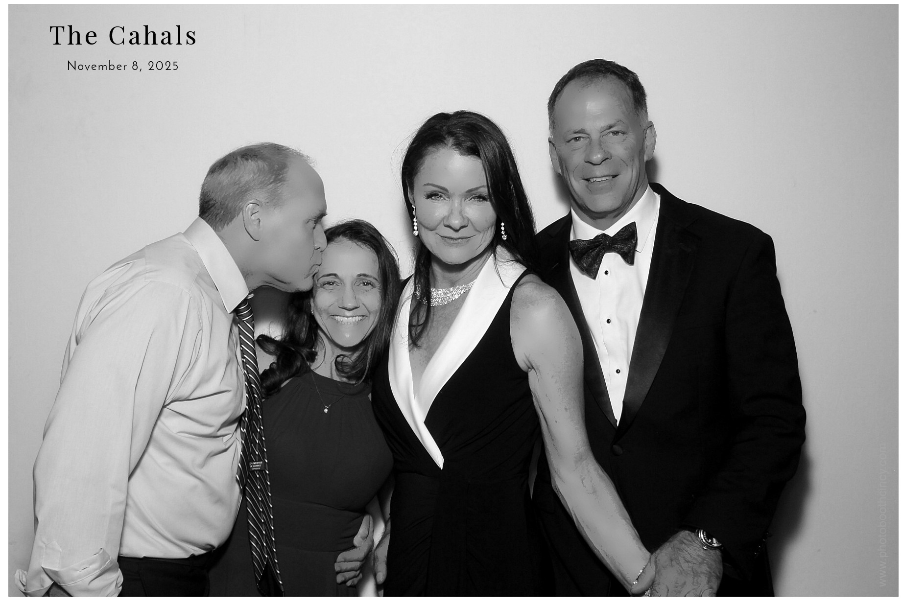 The Cahal's  | View more photos from the event at gallery.photoboothcincy.com/u/PhotoBoothCincy/The-Cahals
