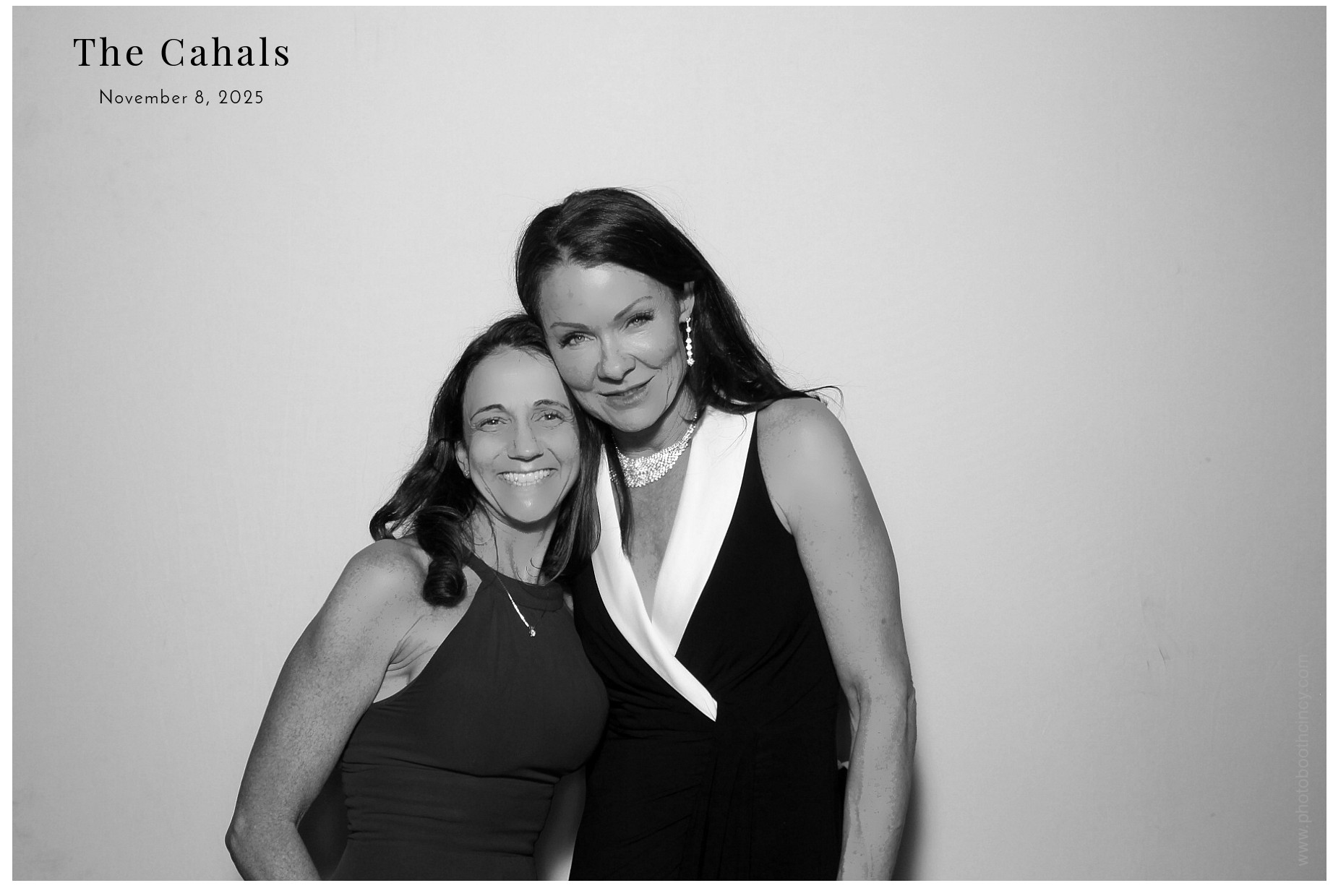 The Cahal's  | View more photos from the event at gallery.photoboothcincy.com/u/PhotoBoothCincy/The-Cahals