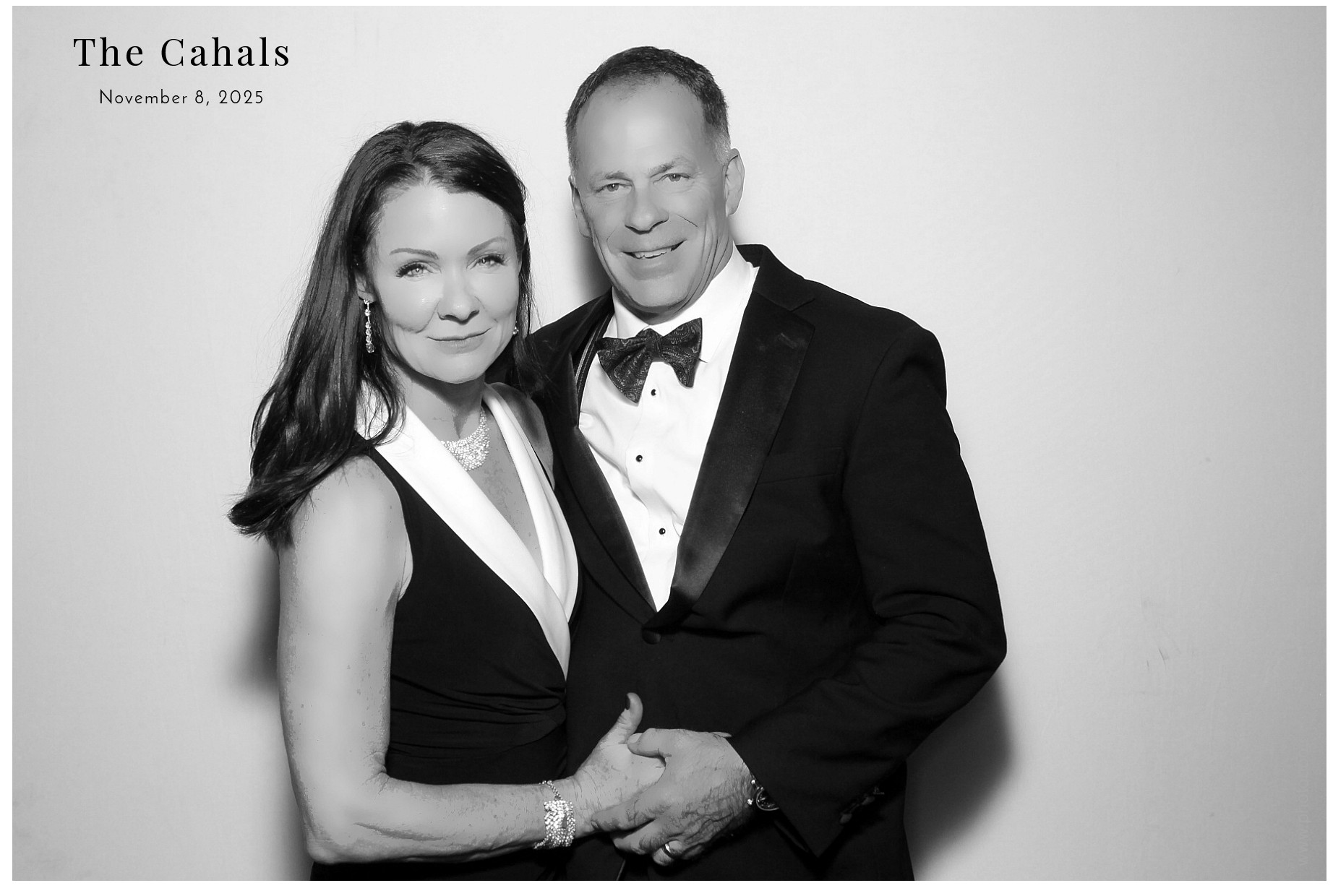 The Cahal's  | View more photos from the event at gallery.photoboothcincy.com/u/PhotoBoothCincy/The-Cahals