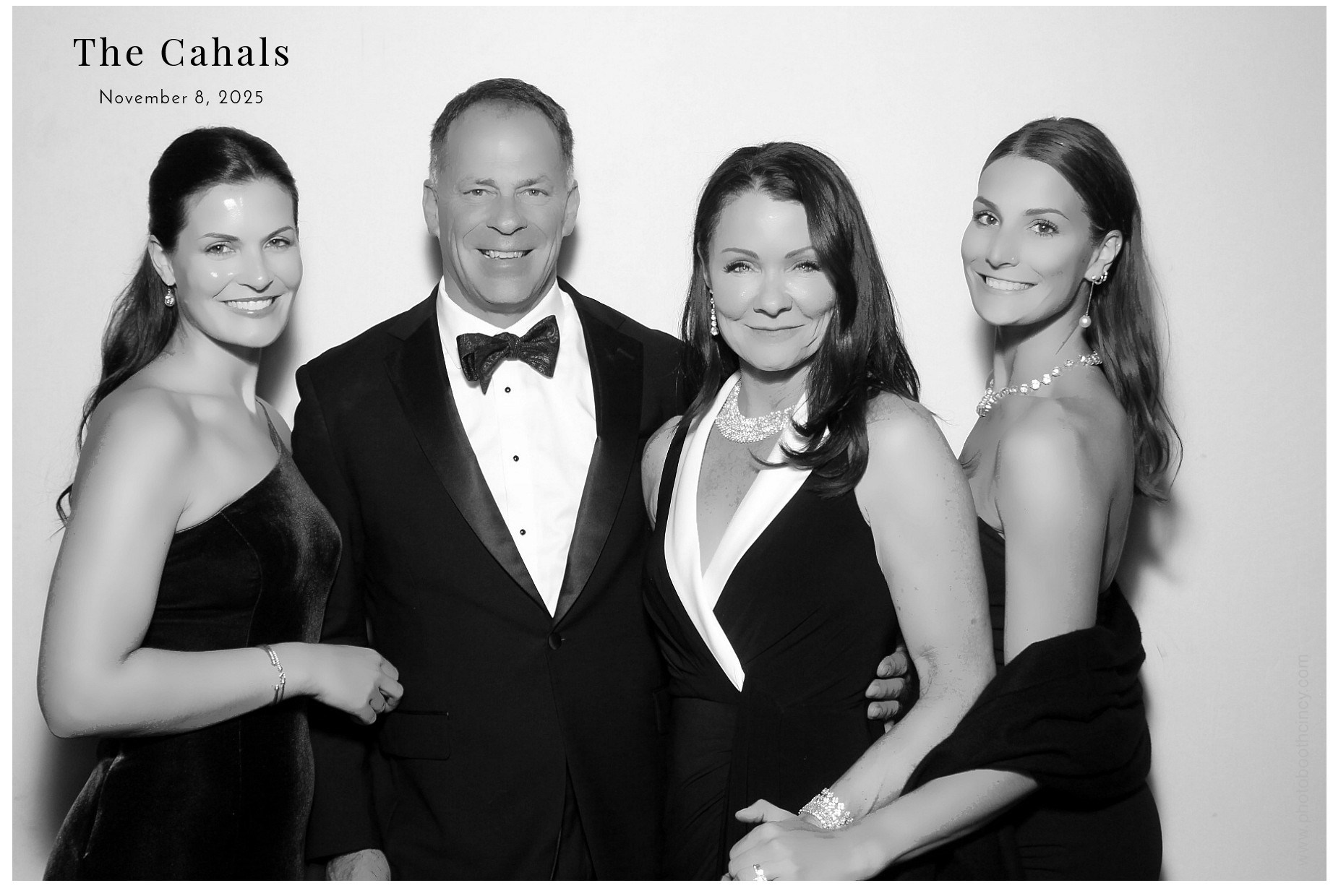 The Cahal's  | View more photos from the event at gallery.photoboothcincy.com/u/PhotoBoothCincy/The-Cahals
