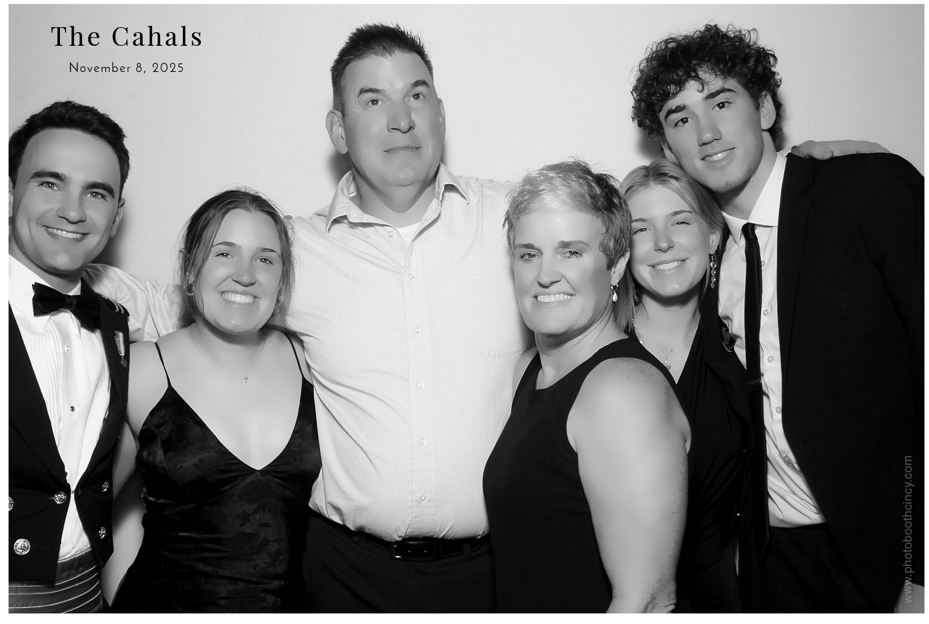 The Cahal's  | View more photos from the event at gallery.photoboothcincy.com/u/PhotoBoothCincy/The-Cahals