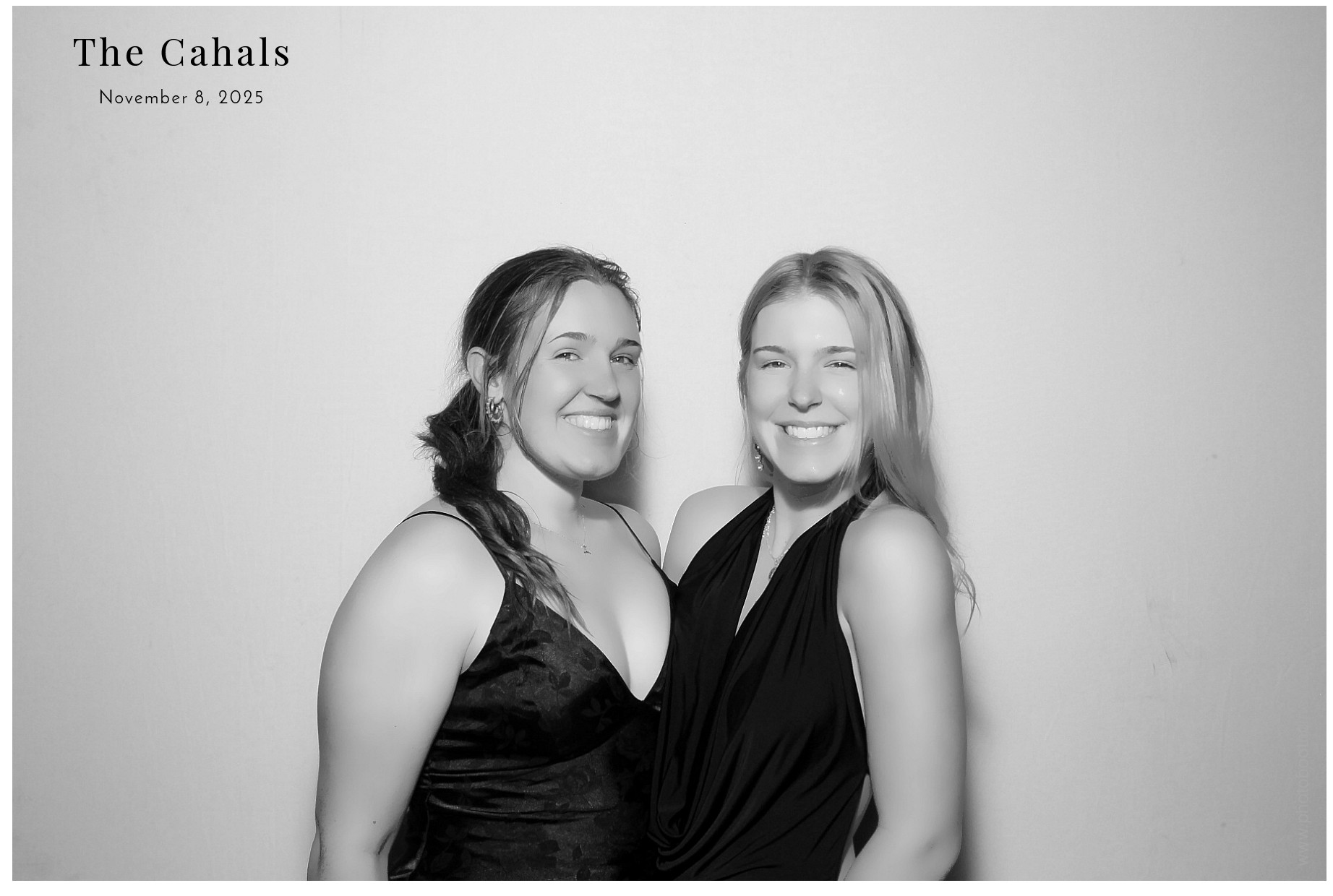 The Cahal's  | View more photos from the event at gallery.photoboothcincy.com/u/PhotoBoothCincy/The-Cahals