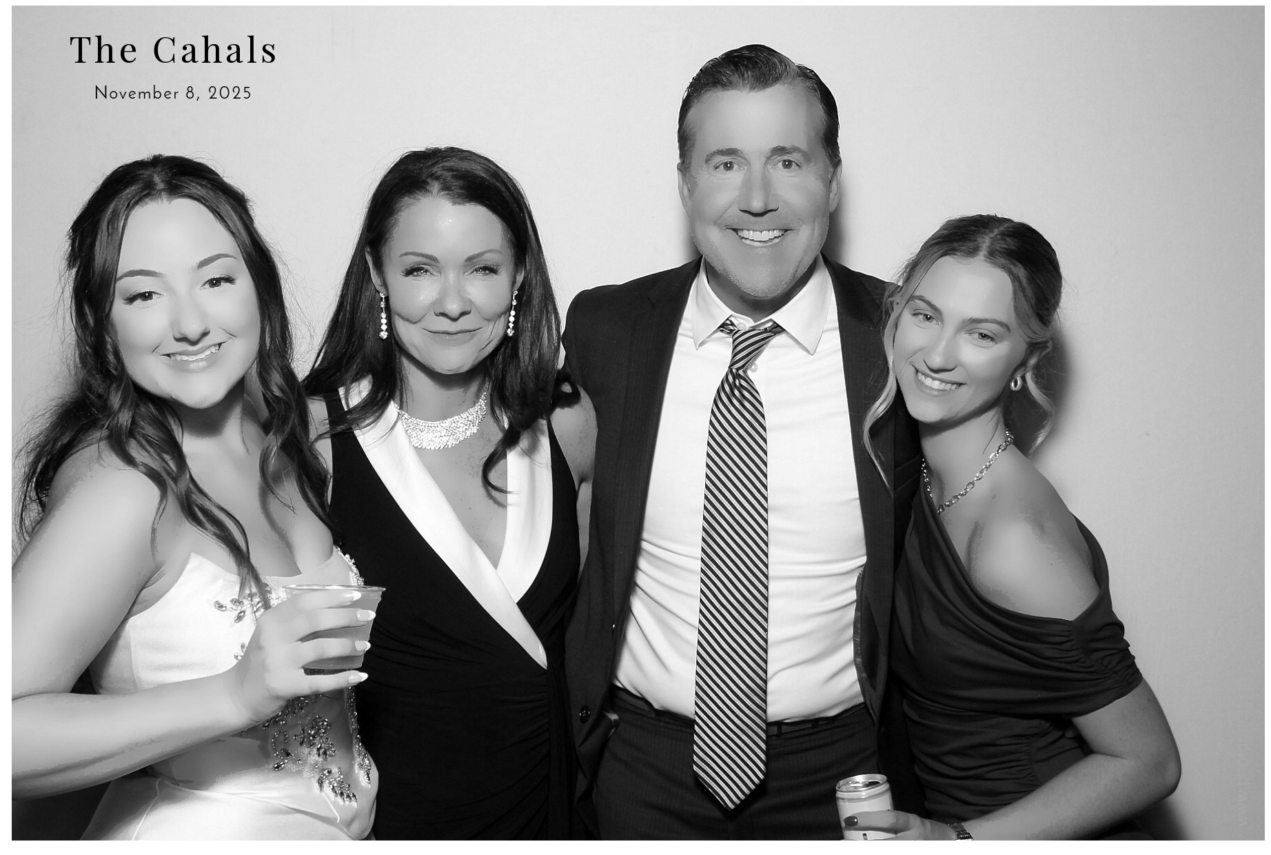 The Cahal's  | View more photos from the event at gallery.photoboothcincy.com/u/PhotoBoothCincy/The-Cahals