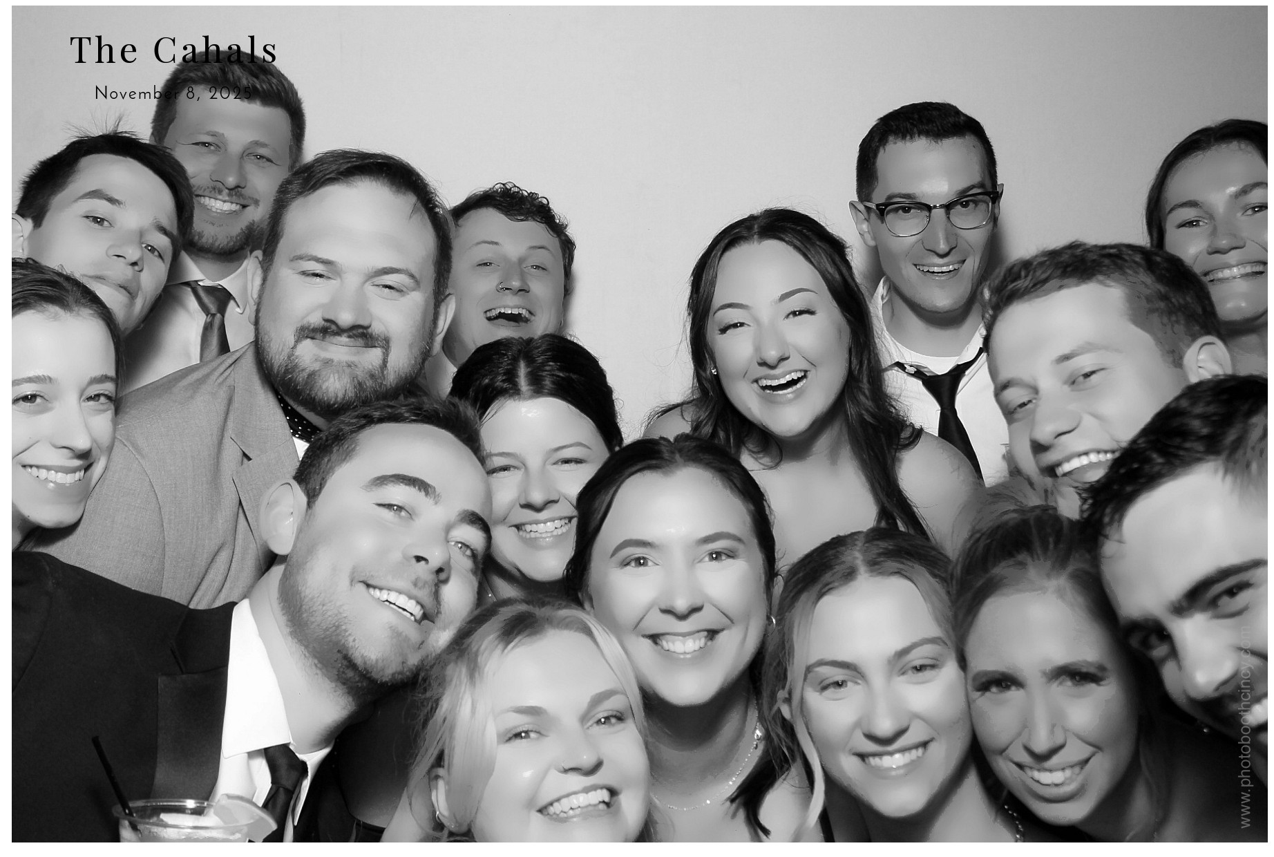 The Cahal's  | View more photos from the event at gallery.photoboothcincy.com/u/PhotoBoothCincy/The-Cahals