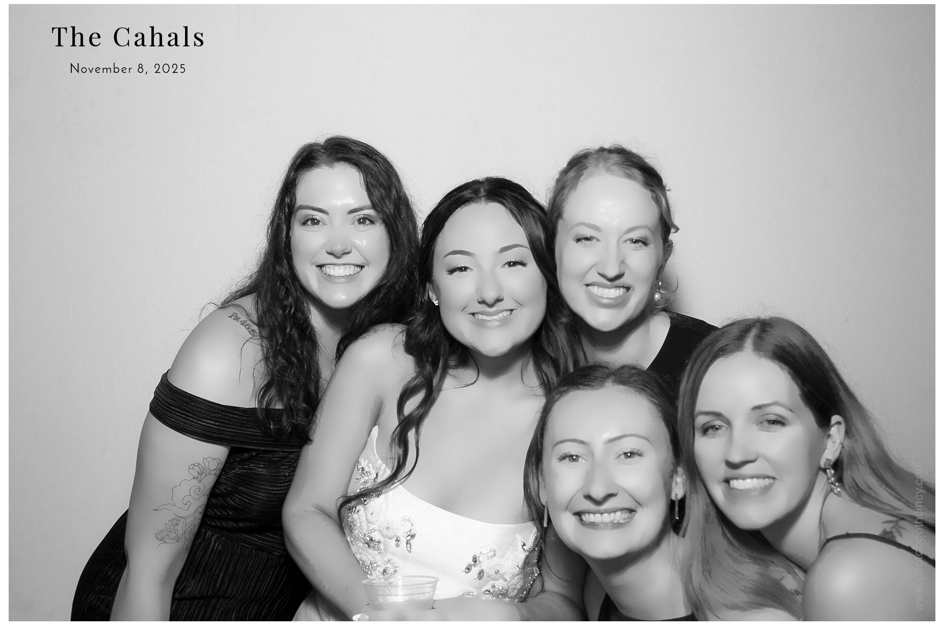 The Cahal's  | View more photos from the event at gallery.photoboothcincy.com/u/PhotoBoothCincy/The-Cahals