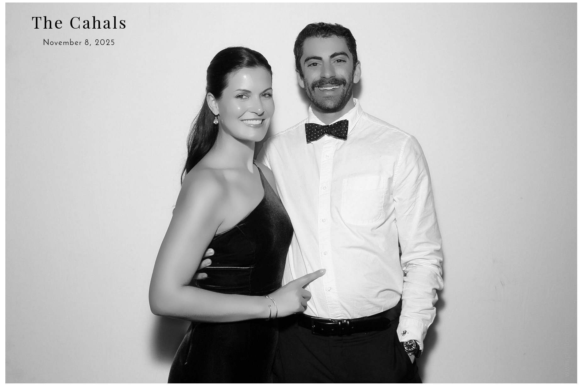 The Cahal's  | View more photos from the event at gallery.photoboothcincy.com/u/PhotoBoothCincy/The-Cahals